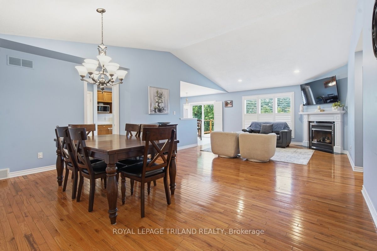 1731 Fiddlehead Place, London North, ON N6G 5M6 photo 5