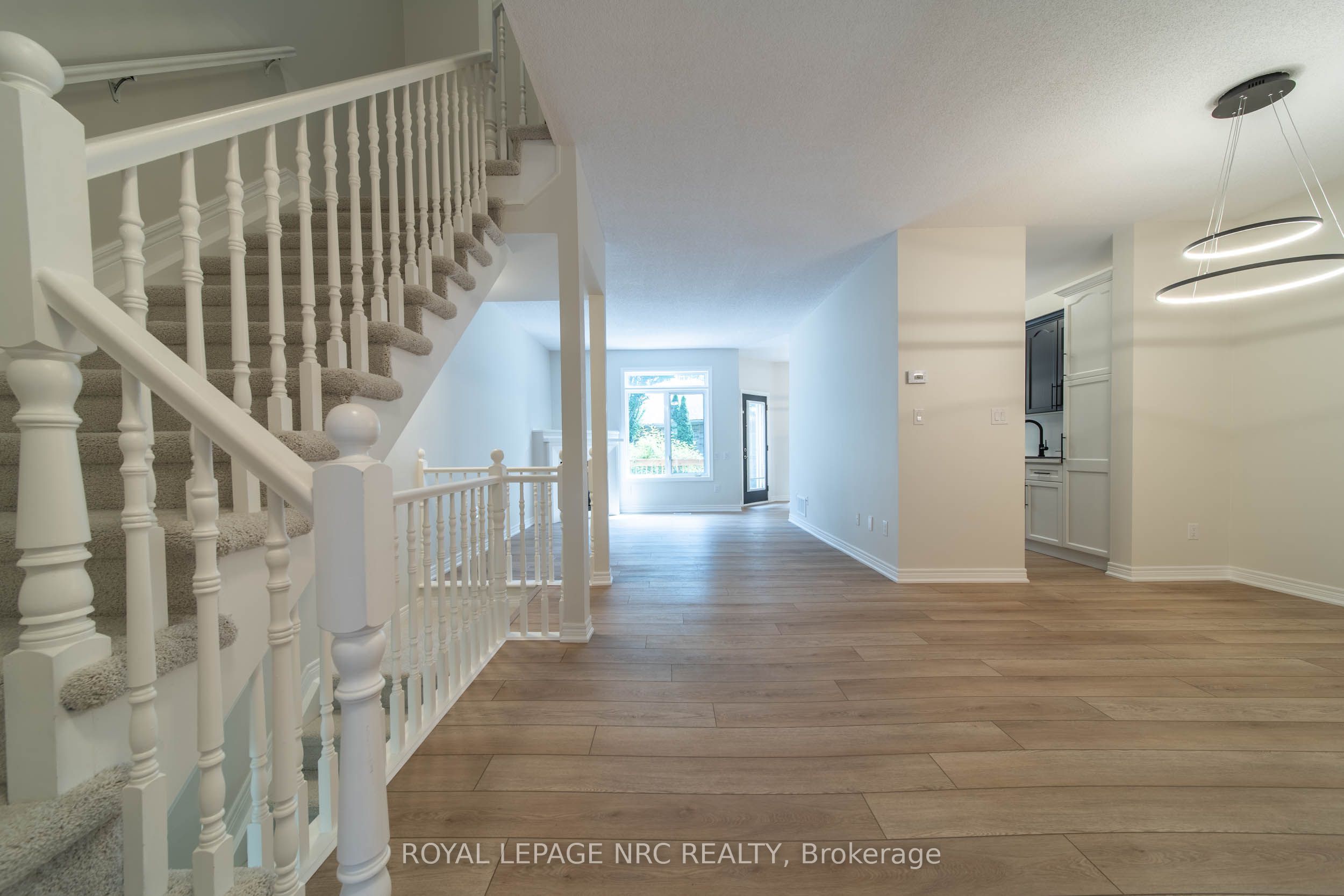 5200 DORCHESTER Road 3, Niagara Falls, ON L2E 7M6 photo 3