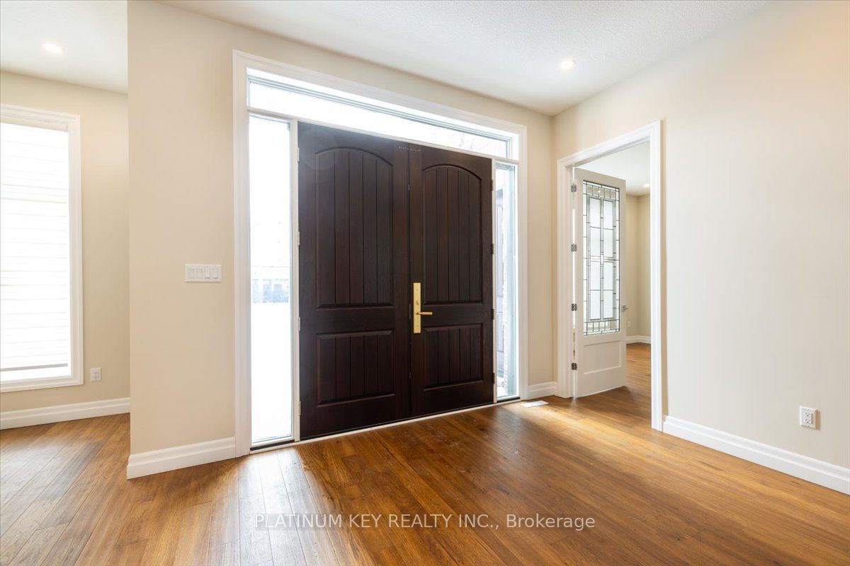 7 Edgeview Crescent, Middlesex Centre, ON N0L 1R0 photo 3