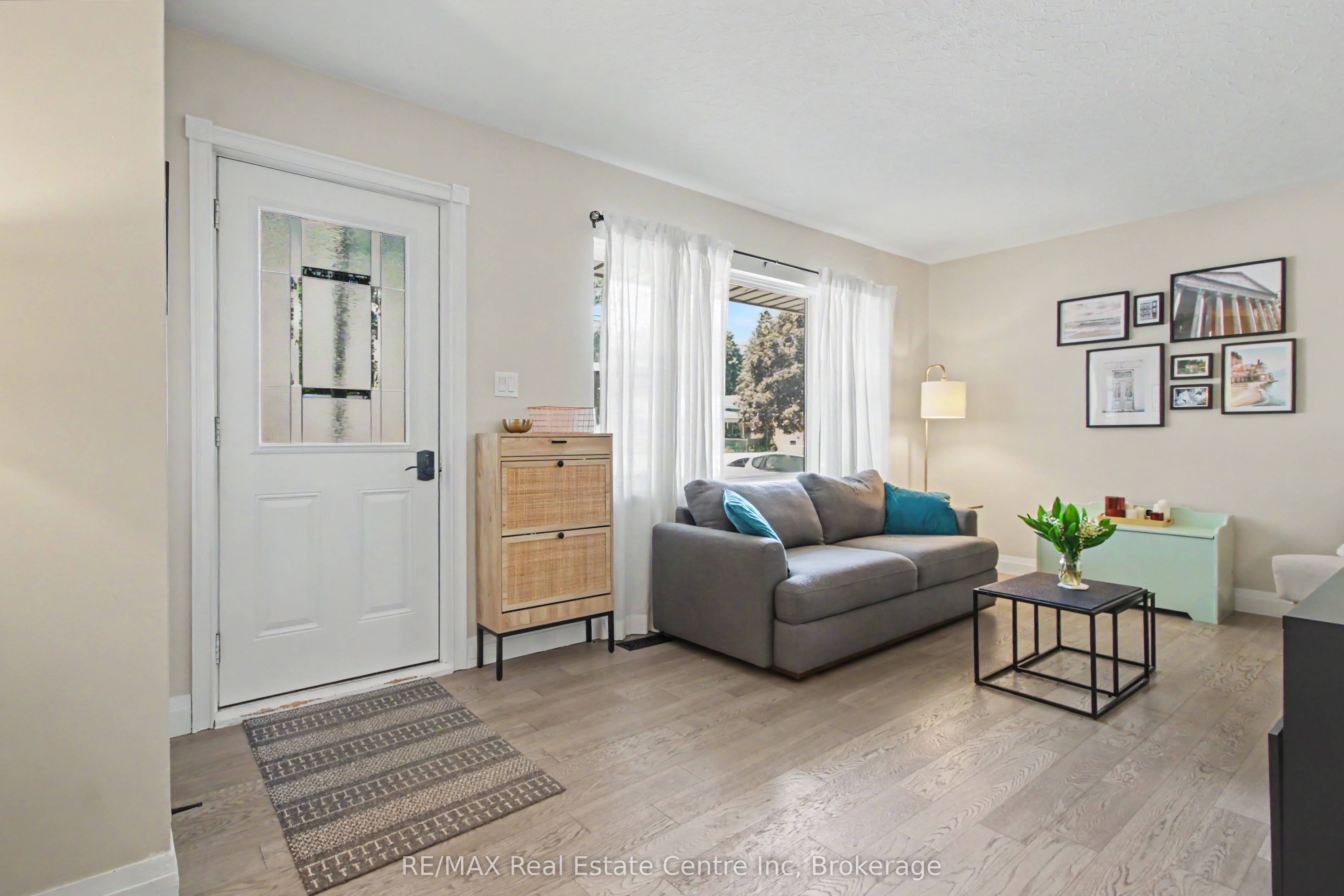 57 Vancouver Drive, Guelph, ON N1E 2G1 photo 4