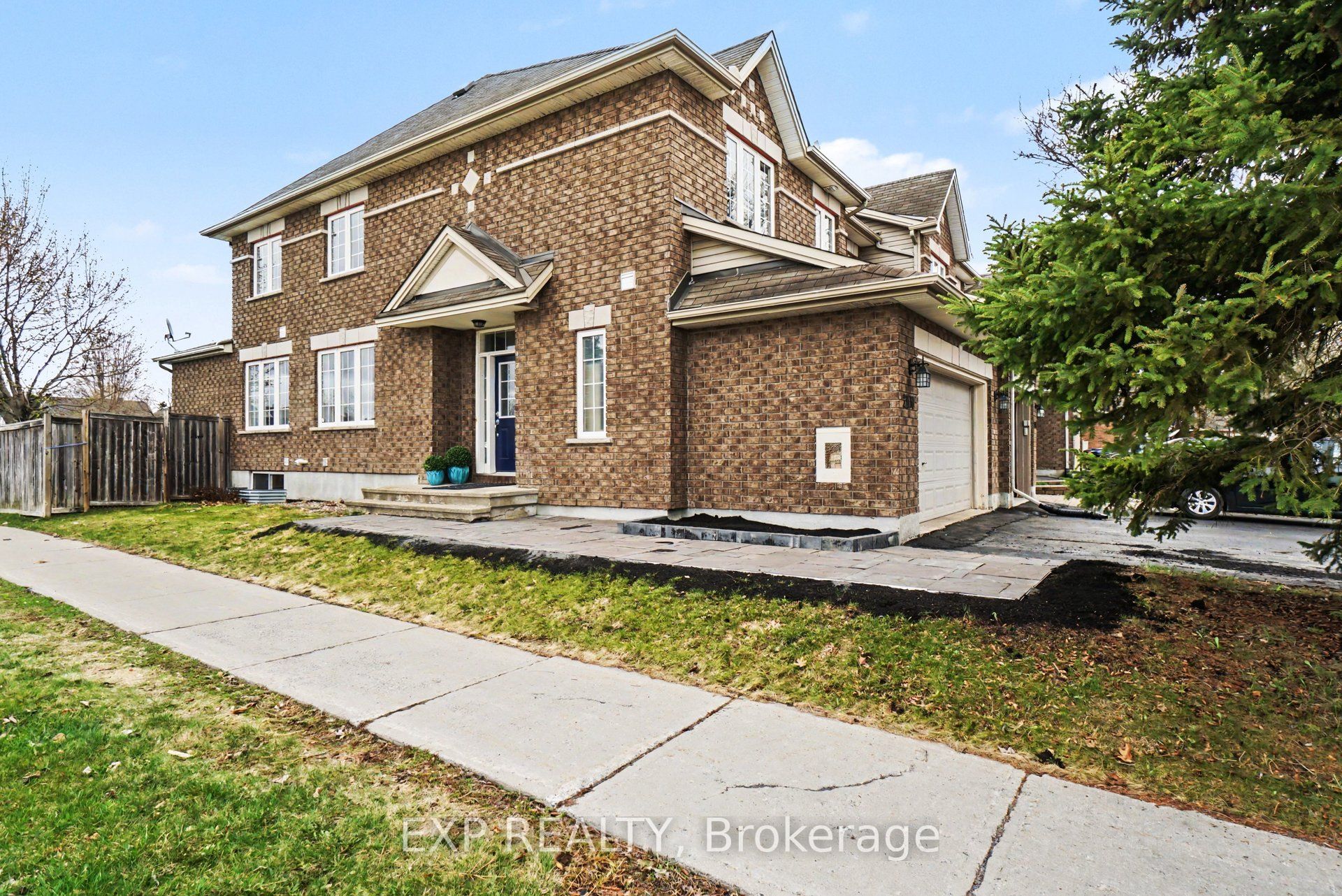 2100 Melette Crescent, Orleans - Cumberland and Area, ON K4A 4X2 photo 3