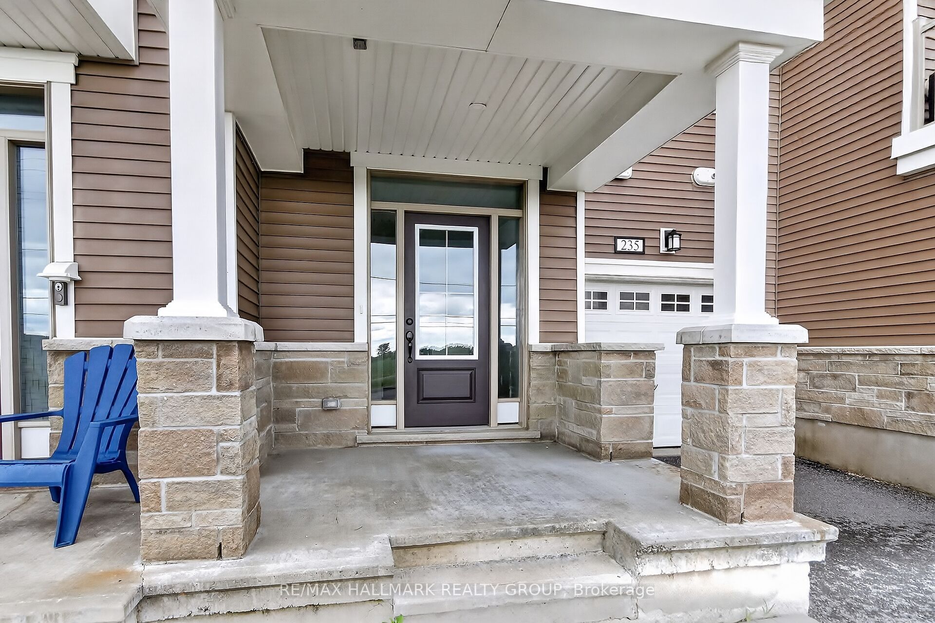 235 Hibernian Walk, Kanata, ON K2V 0R6 photo 2