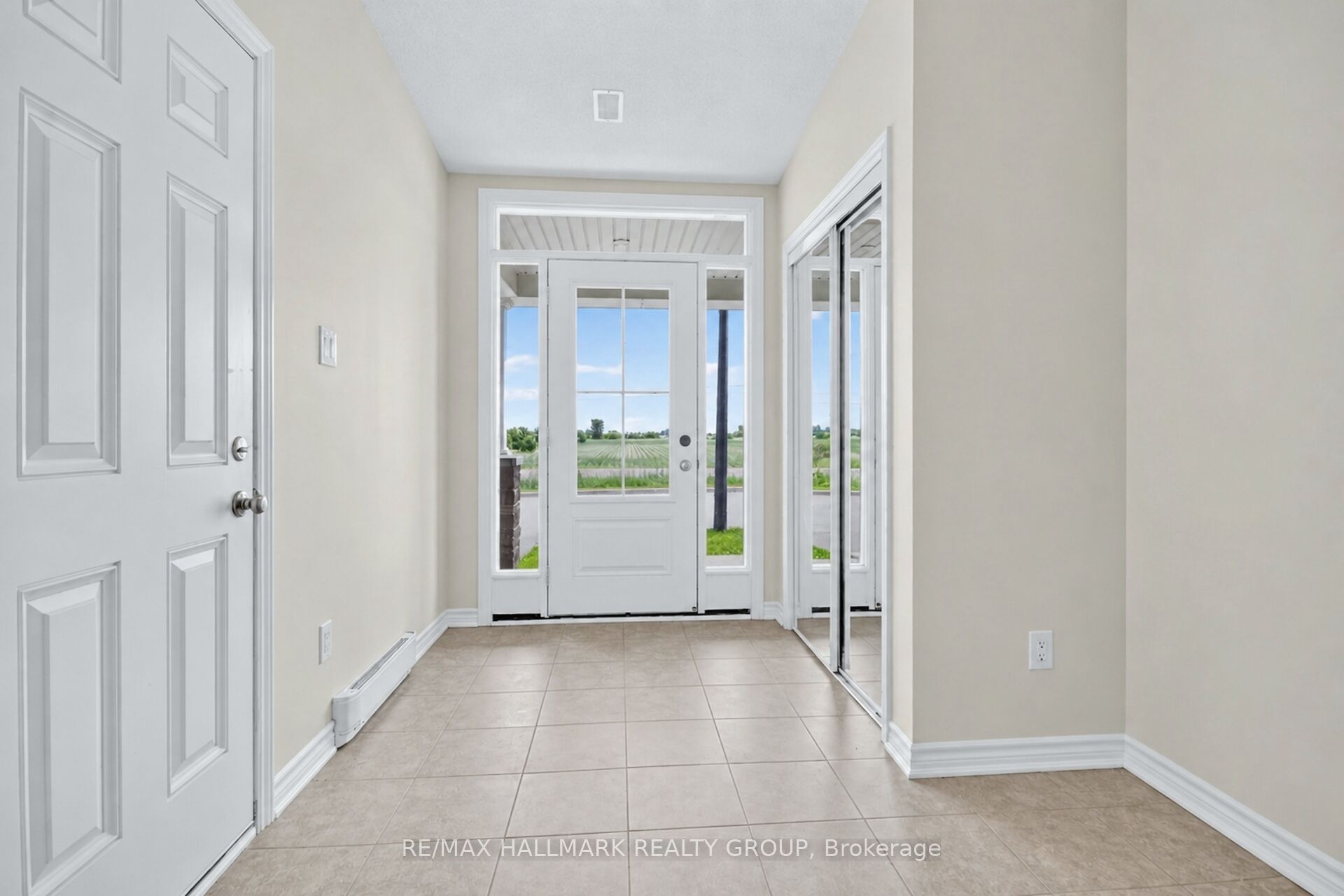 235 Hibernian Walk, Kanata, ON K2V 0R6 photo 3