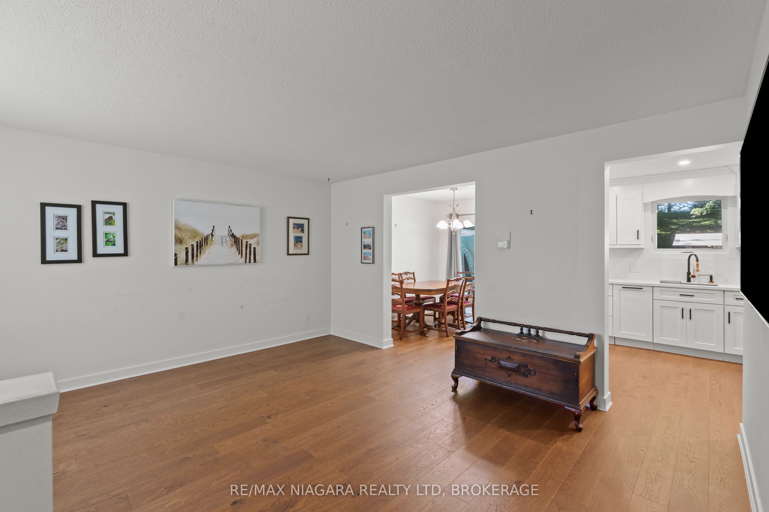 47 Birchpark Drive, Grimsby, ON L3M 4M9 photo 4