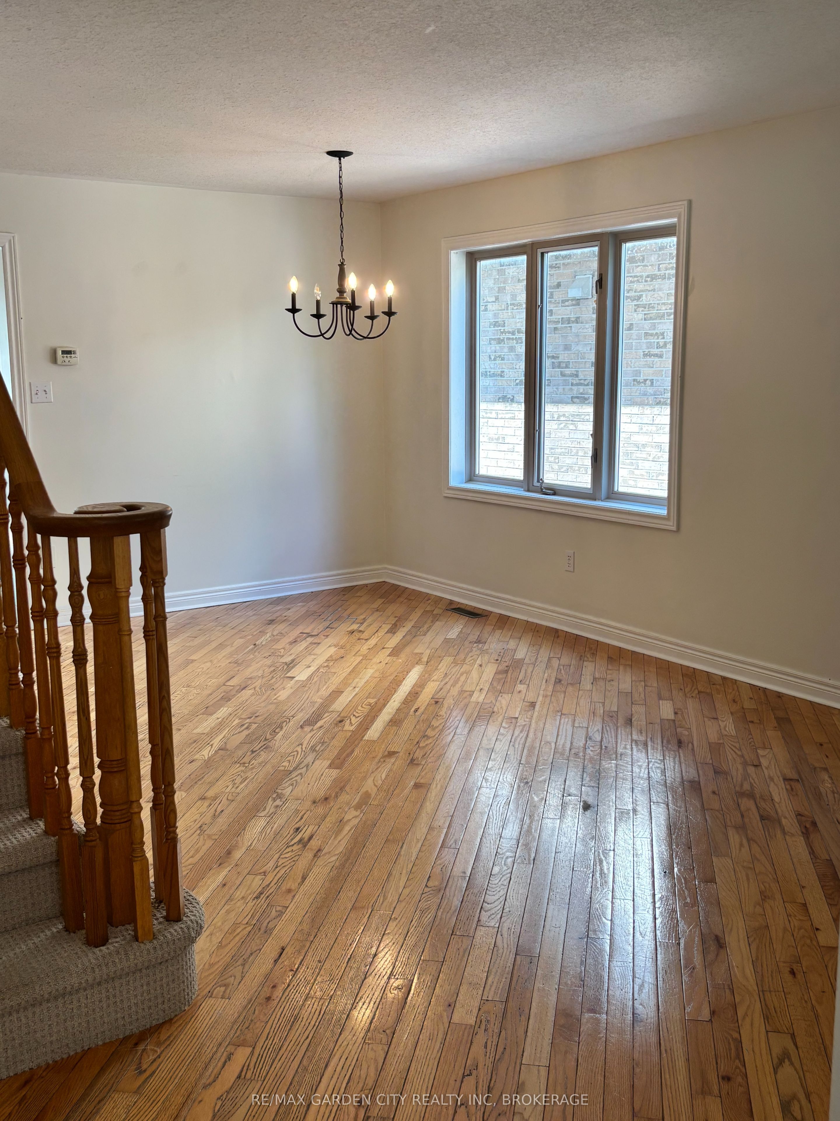31 Robertson Road, Niagara-on-the-Lake, ON L0S 1J0 photo 3