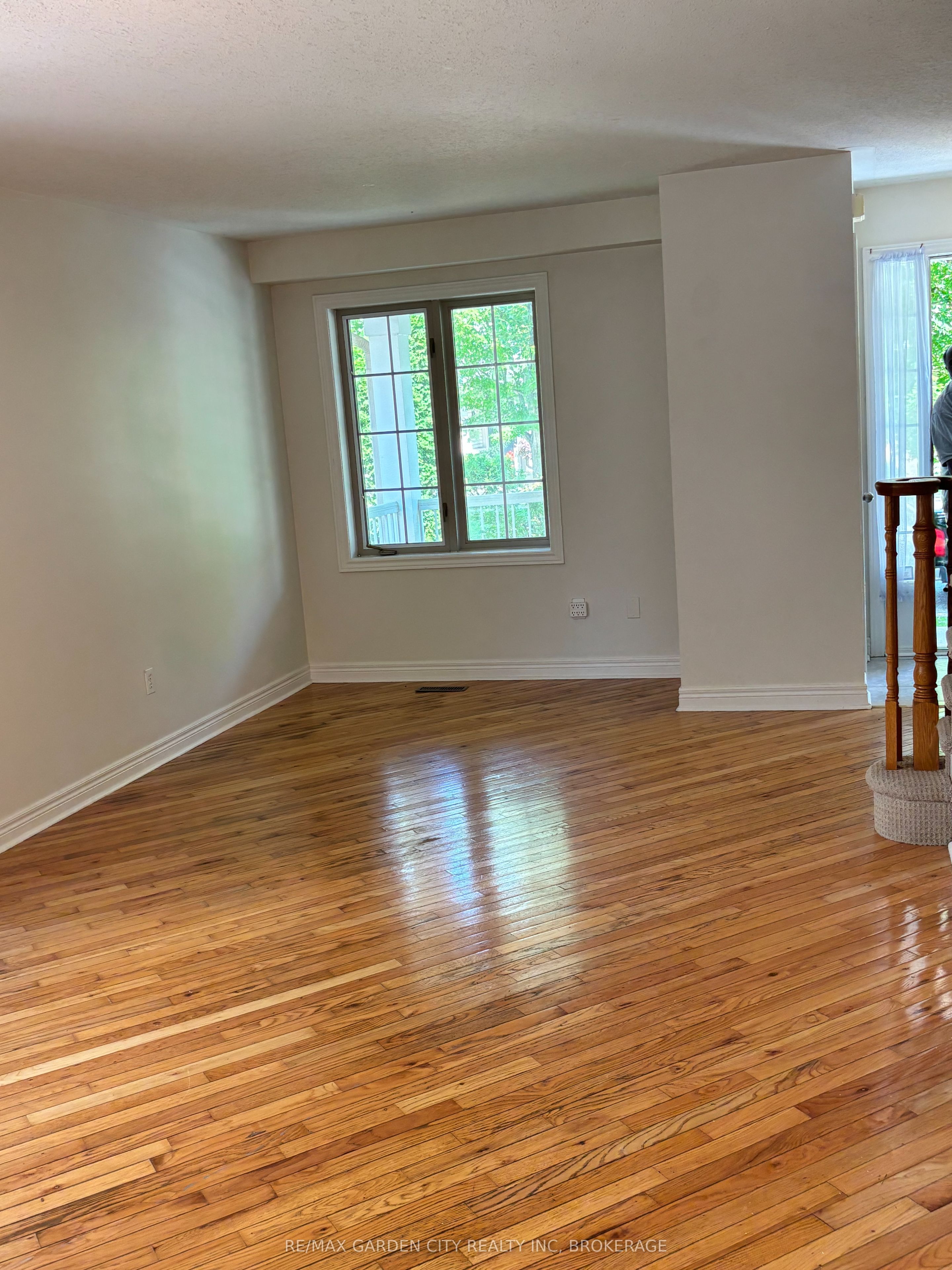31 Robertson Road, Niagara-on-the-Lake, ON L0S 1J0 photo 5