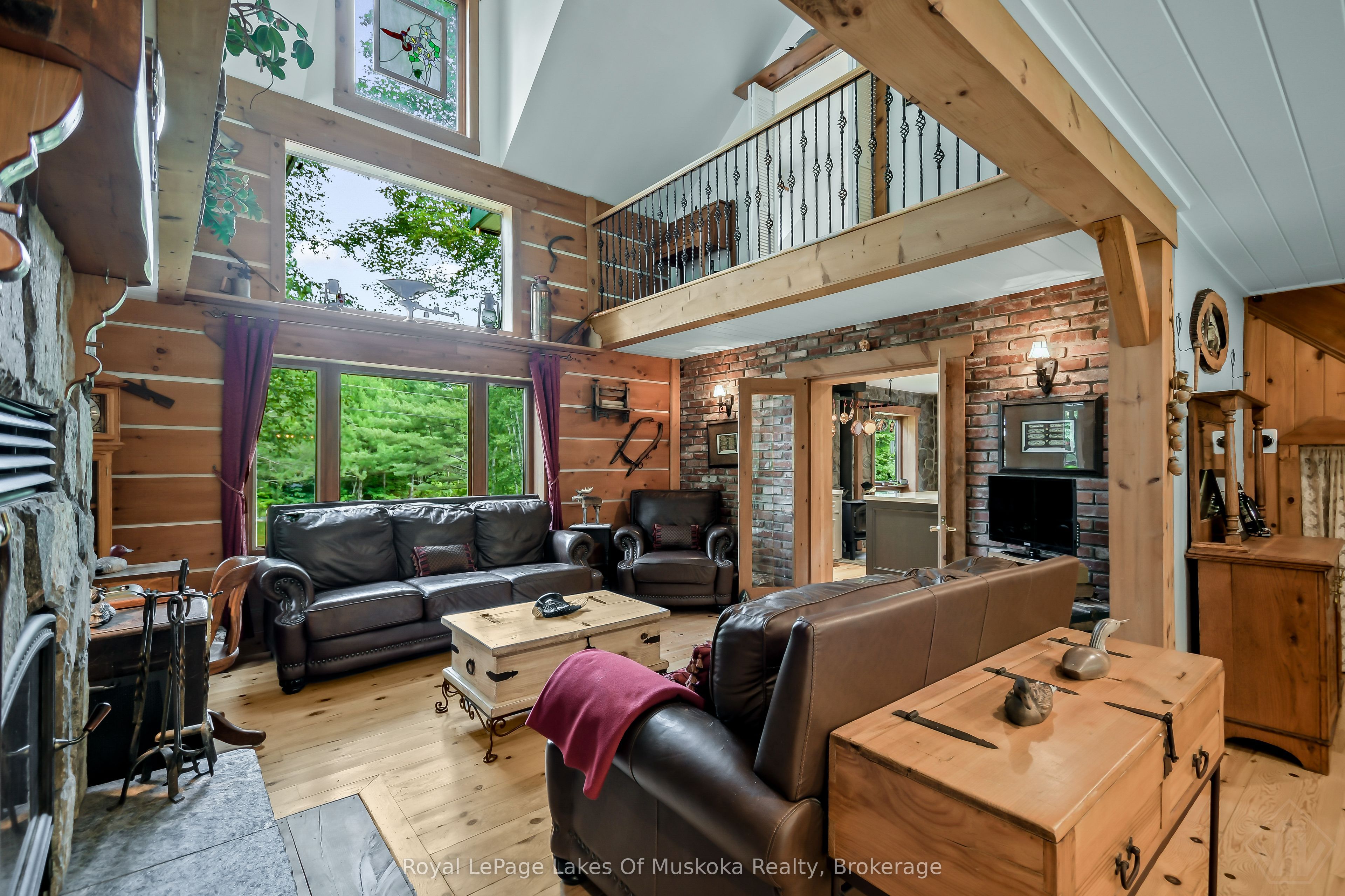 3650 Muskoka Road 117, Lake of Bays, ON P0B 1A0 photo 2