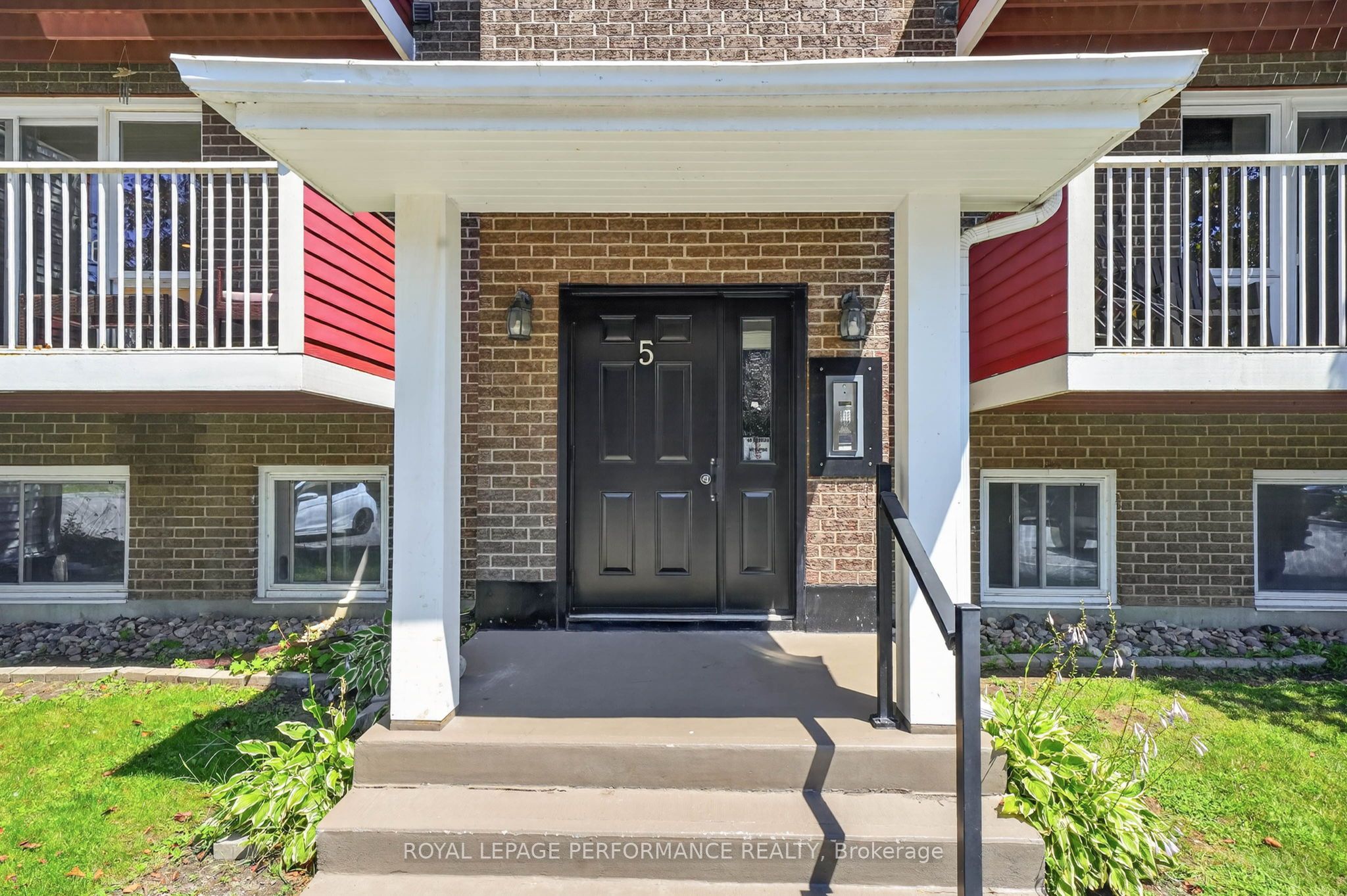 1589 St Bernard Street 502, Blossom Park - Airport and Area, ON K1T 3H7 photo 4