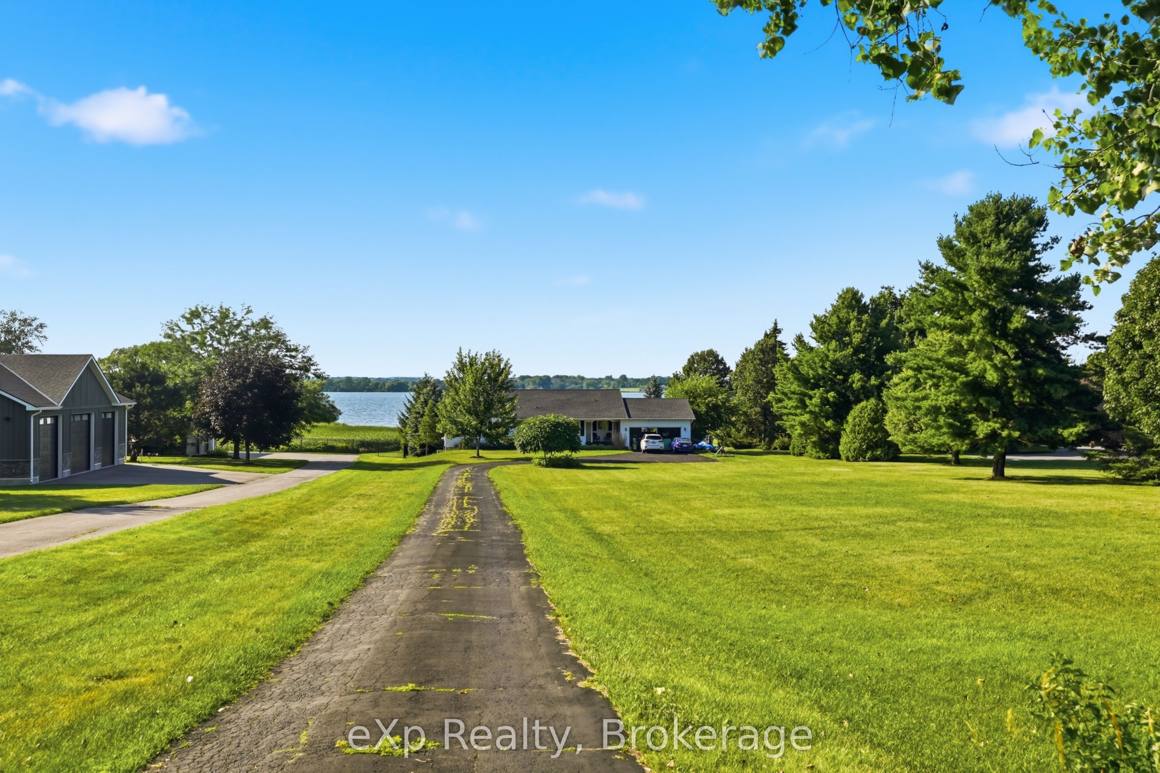 2352 County Road 3, Prince Edward County, ON K0K 1L0 photo 2