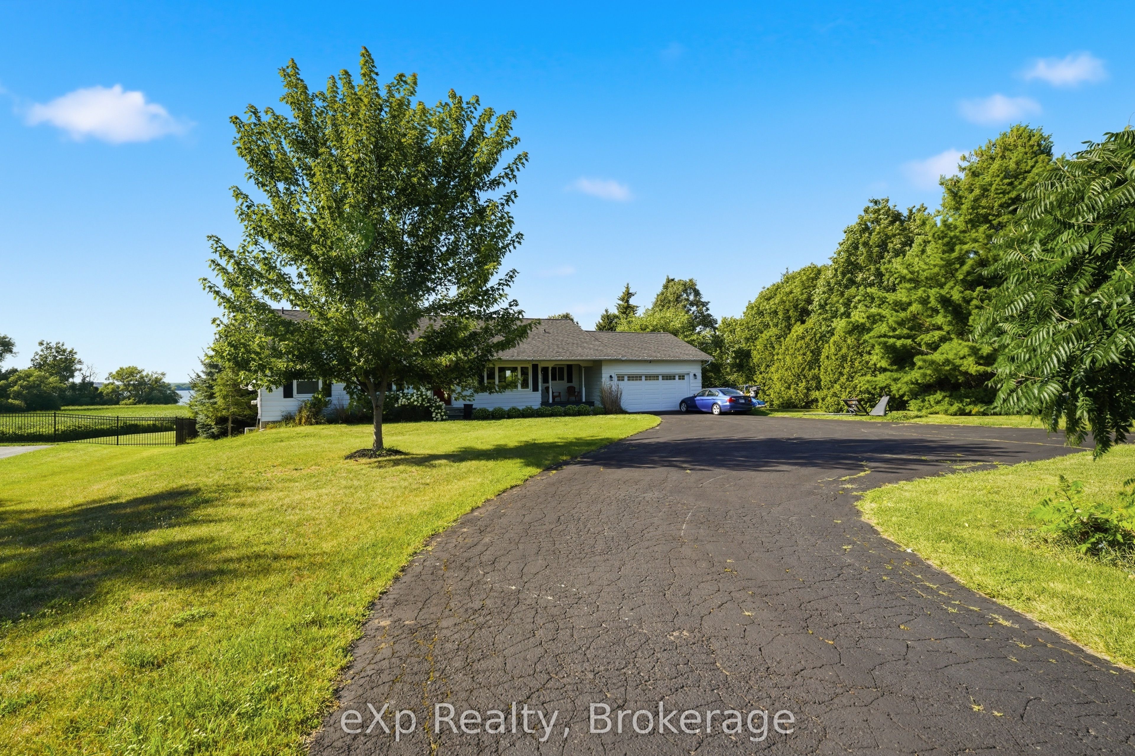 2352 County Road 3, Prince Edward County, ON K0K 1L0 photo 3