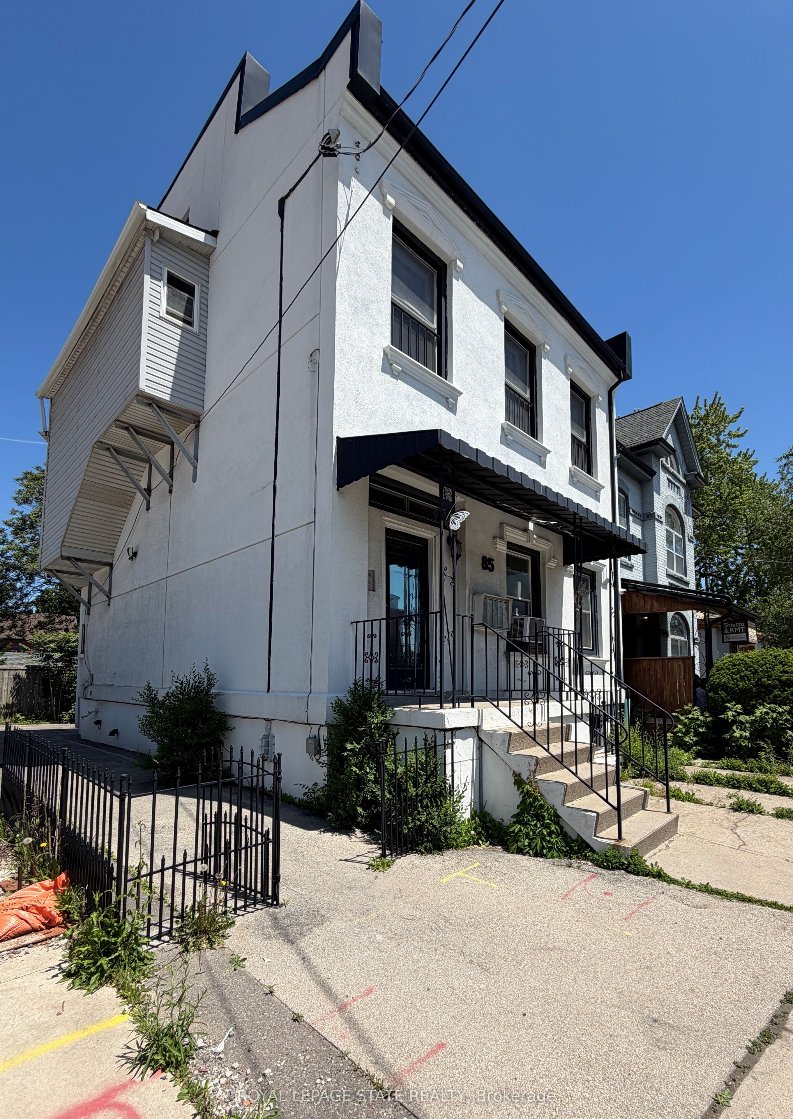 85 Wilson Street 3, Hamilton, ON L8R 1C7 photo 2