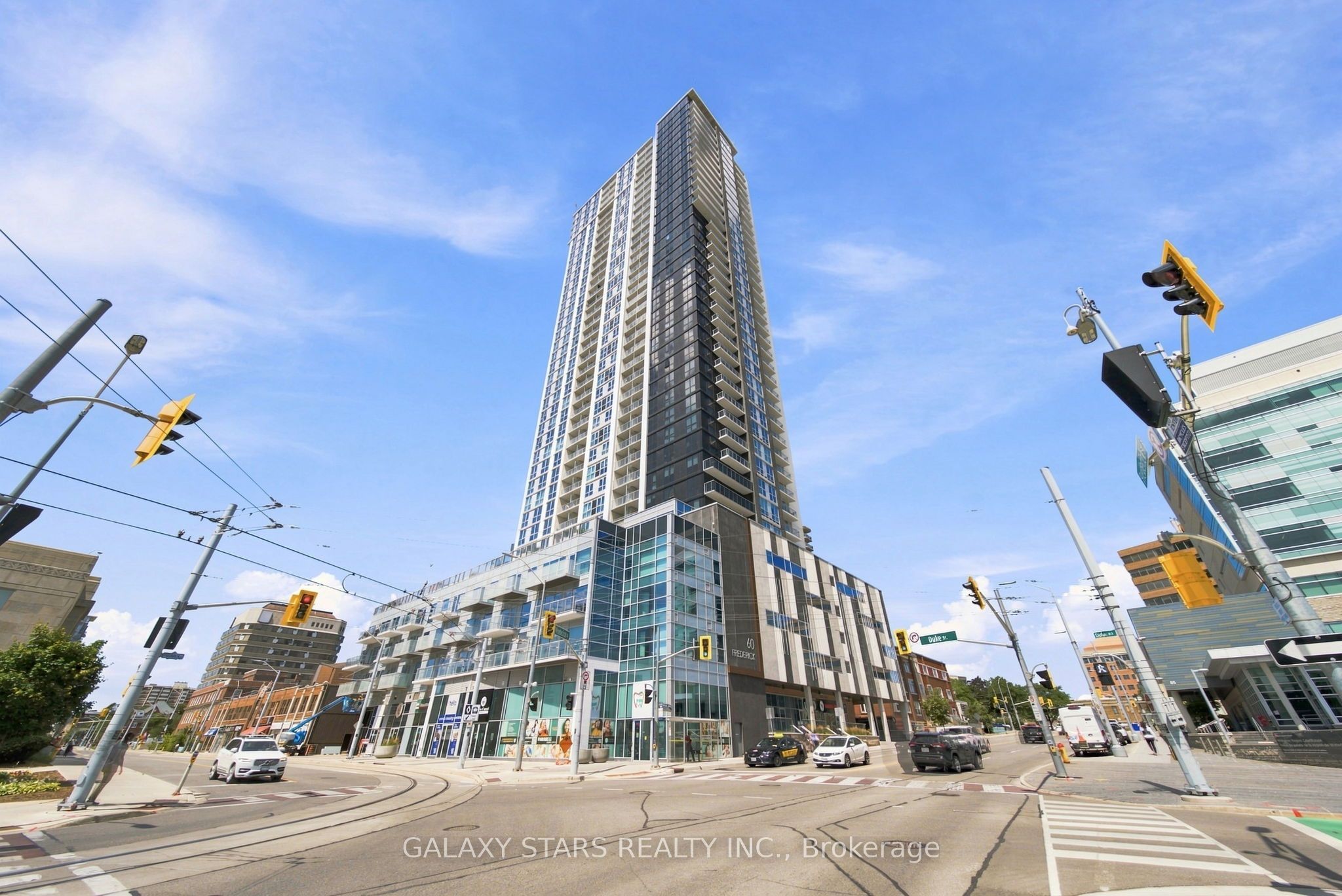 60 Frederick Street 1614, Kitchener, ON N2H 0C7 photo 2