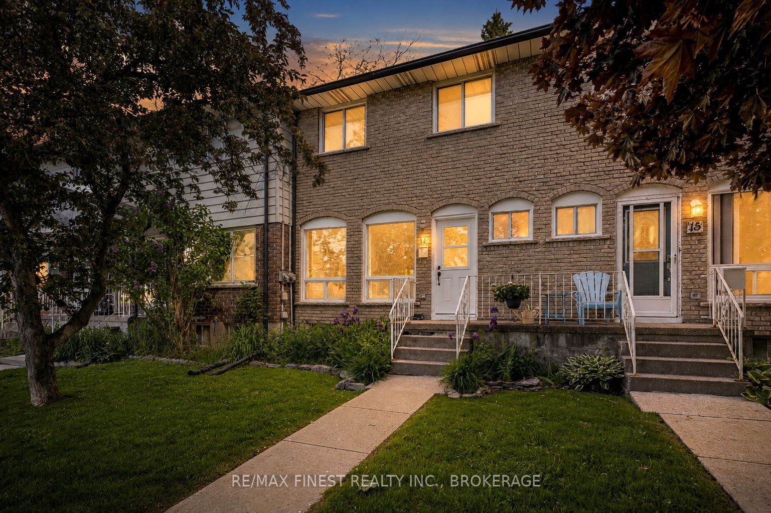 30 Addington Street 14, Loyalist, ON K7N 1C5