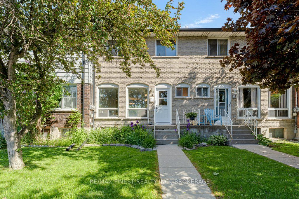 30 Addington Street 14, Loyalist, ON K7N 1C5 photo 2