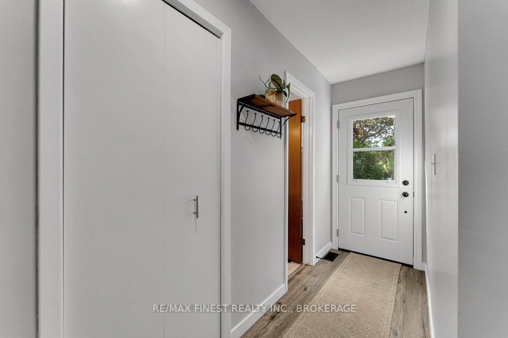 30 Addington Street 14, Loyalist, ON K7N 1C5 photo 5