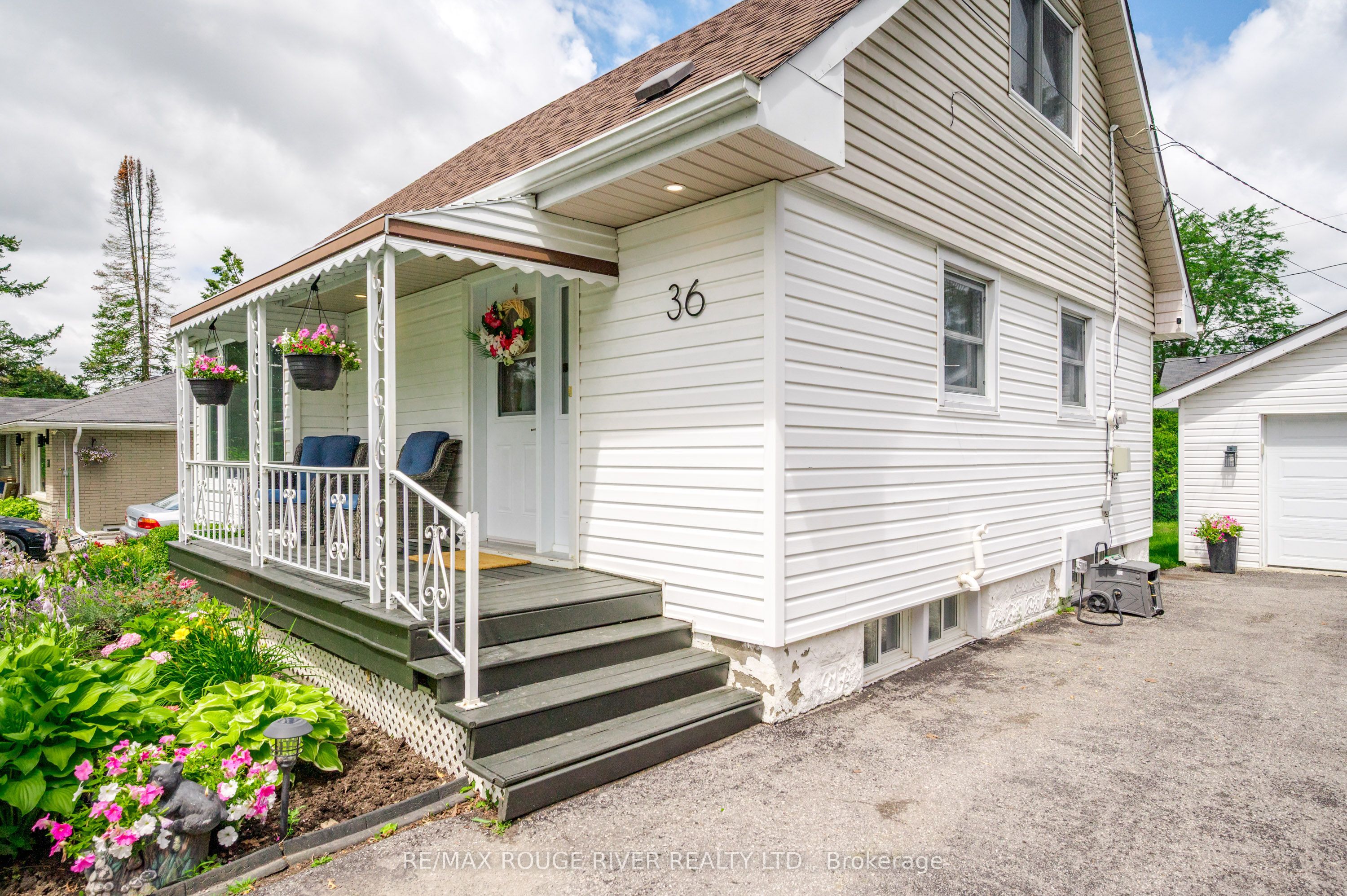 36 Kawartha Drive, Kawartha Lakes, ON K9V 1A5 photo 4