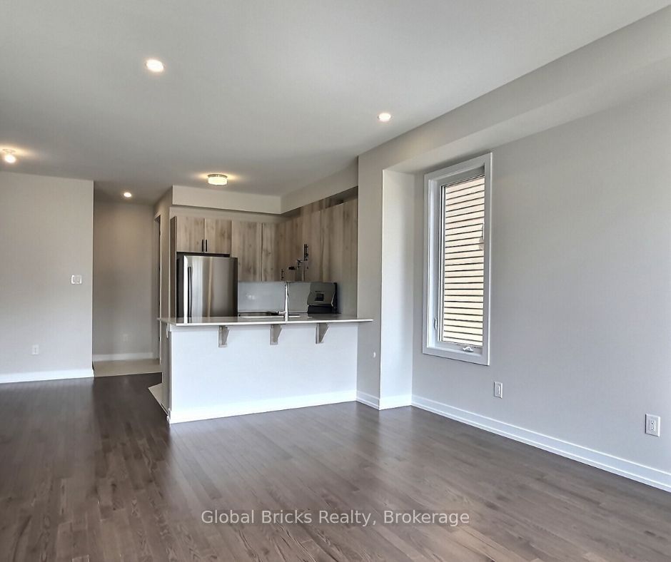 524 Oldenburg Avenue, Stittsville - Munster - Richmond, ON K0A 2Z0 photo 3