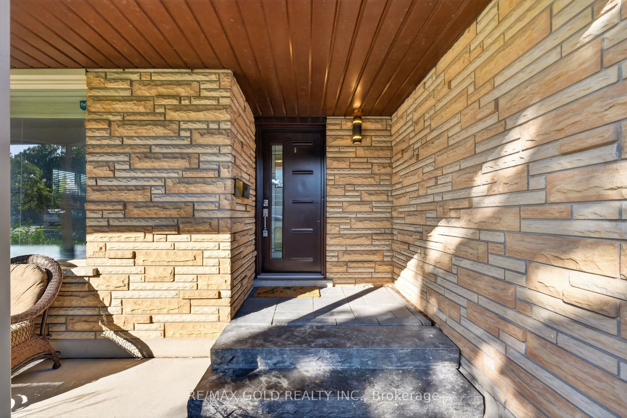 16 Monterey Road, Kitchener, ON N2B 1V3 photo 4