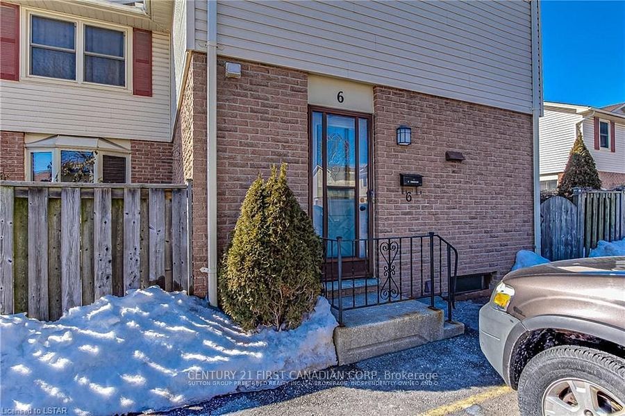 230 CLARKE Road 6, London East, ON N5W 5P5