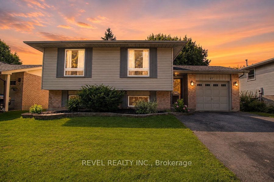 27 Myrtleville Drive, Brantford, ON N3V 1B9