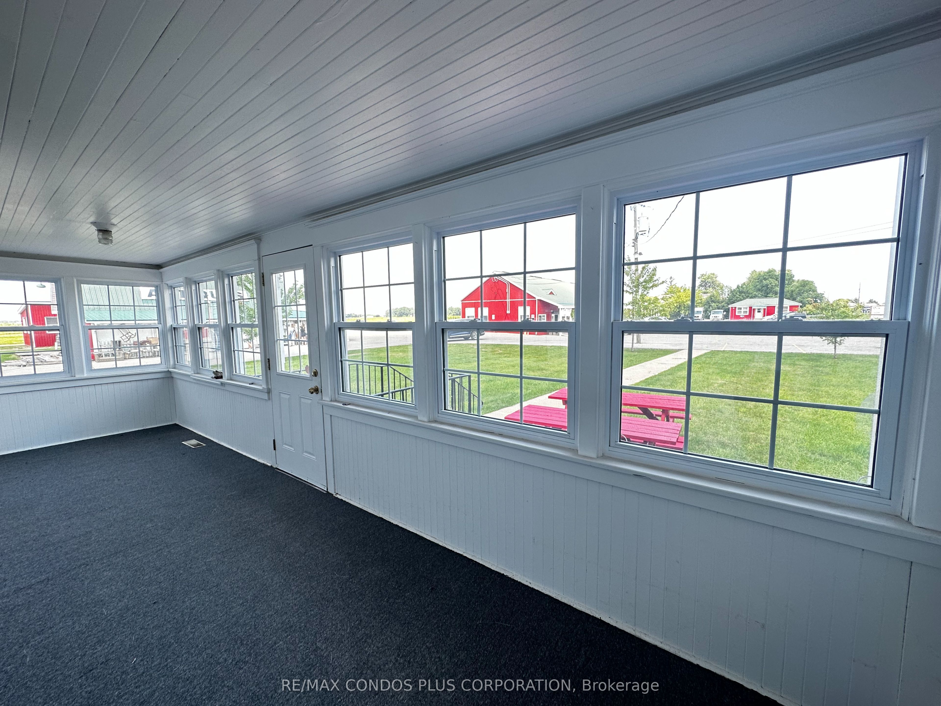 758 Niagara Stone Road 3, Niagara-on-the-Lake, ON L0S 1J0 photo 4