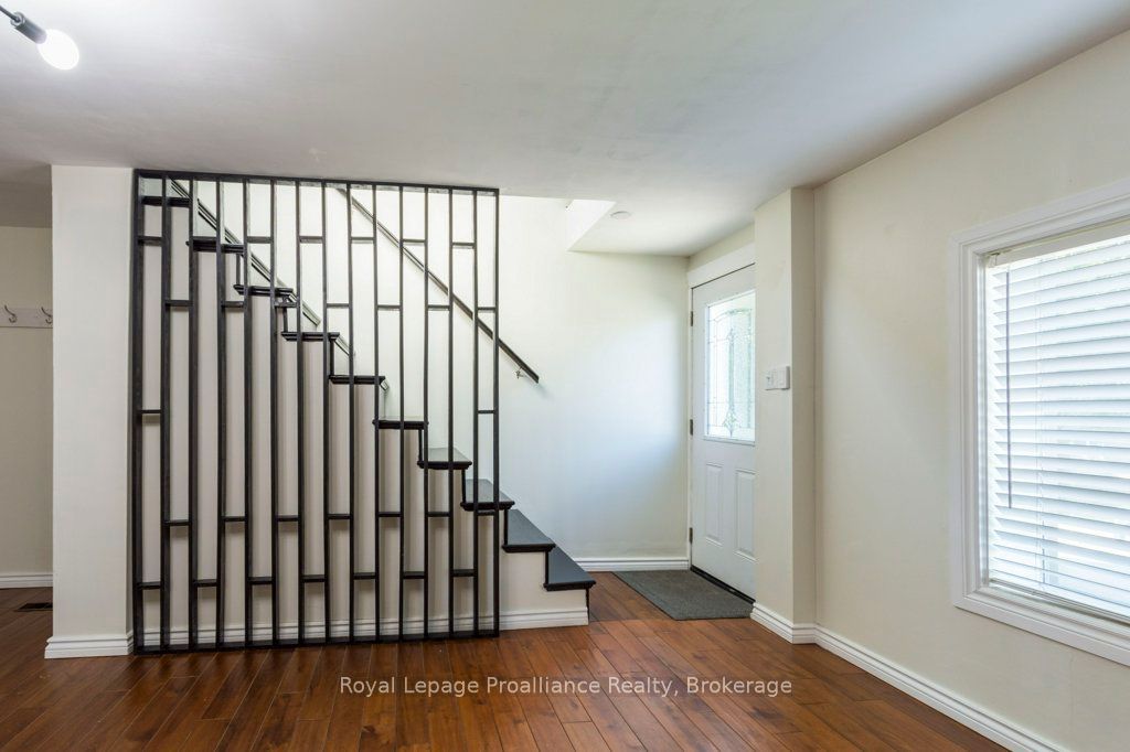 95 Grier Street, Belleville, ON K8P 3A2 photo 5