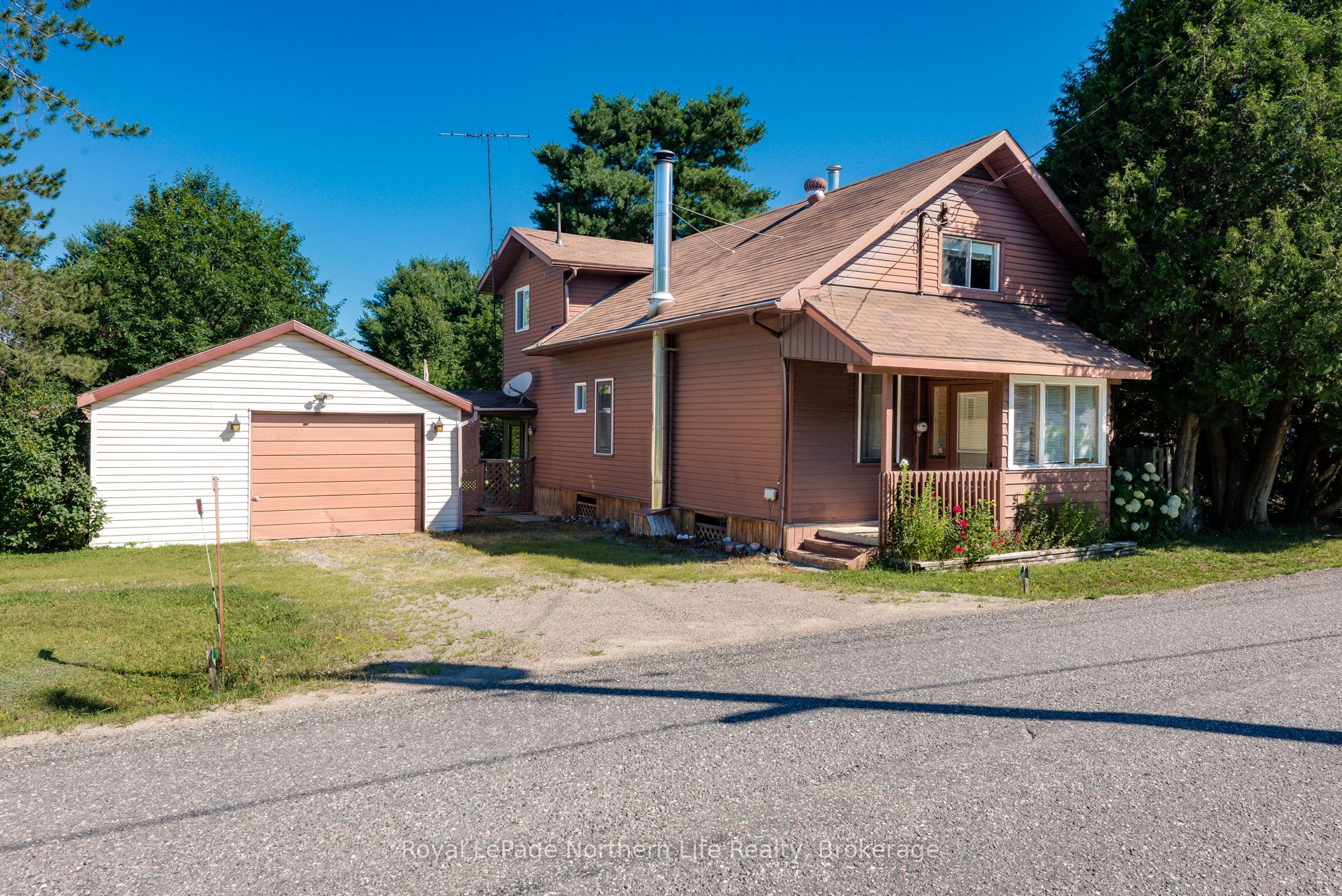24 Village Road, Unorganized Townships, ON P0H 2K0