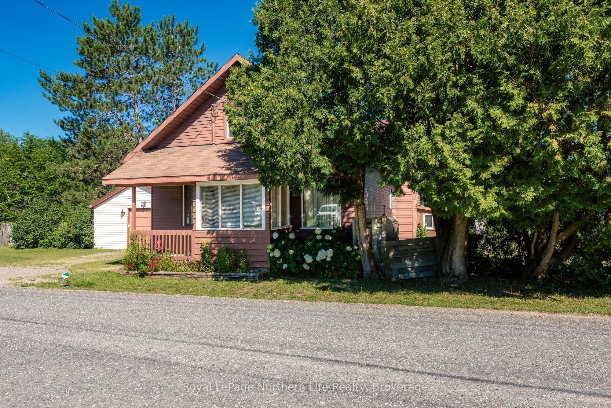 24 Village Road, Unorganized Townships, ON P0H 2K0 photo 2