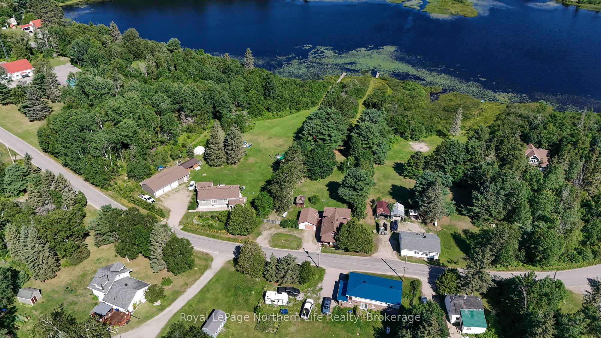 24 Village Road, Unorganized Townships, ON P0H 2K0 photo 3