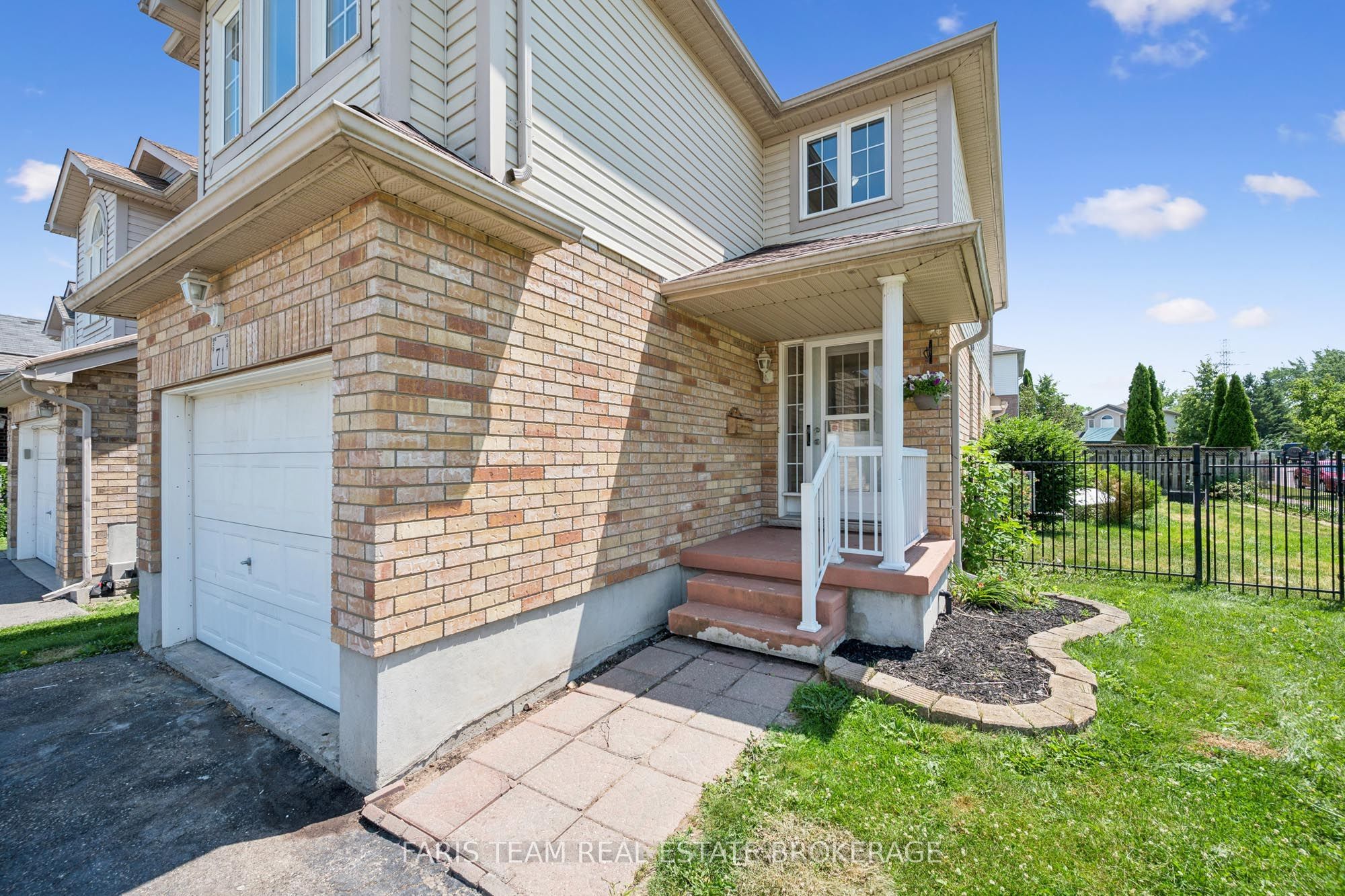 71 Peach Blossom Crescent, Kitchener, ON N2E 3Z7 photo 5
