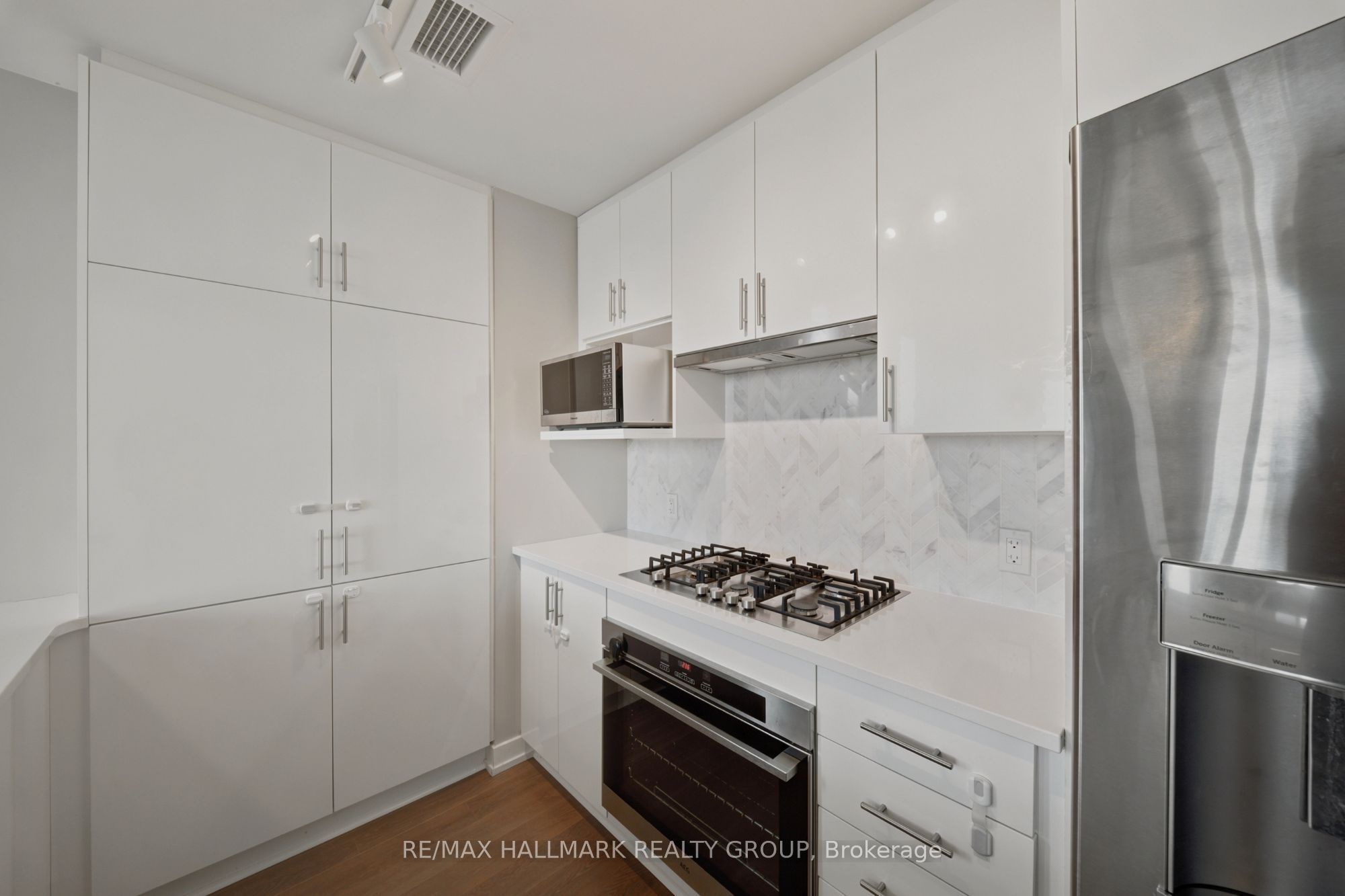 530 DE MAZENOD Avenue 610, Glebe - Ottawa East and Area, ON K1S 5W8 photo 3