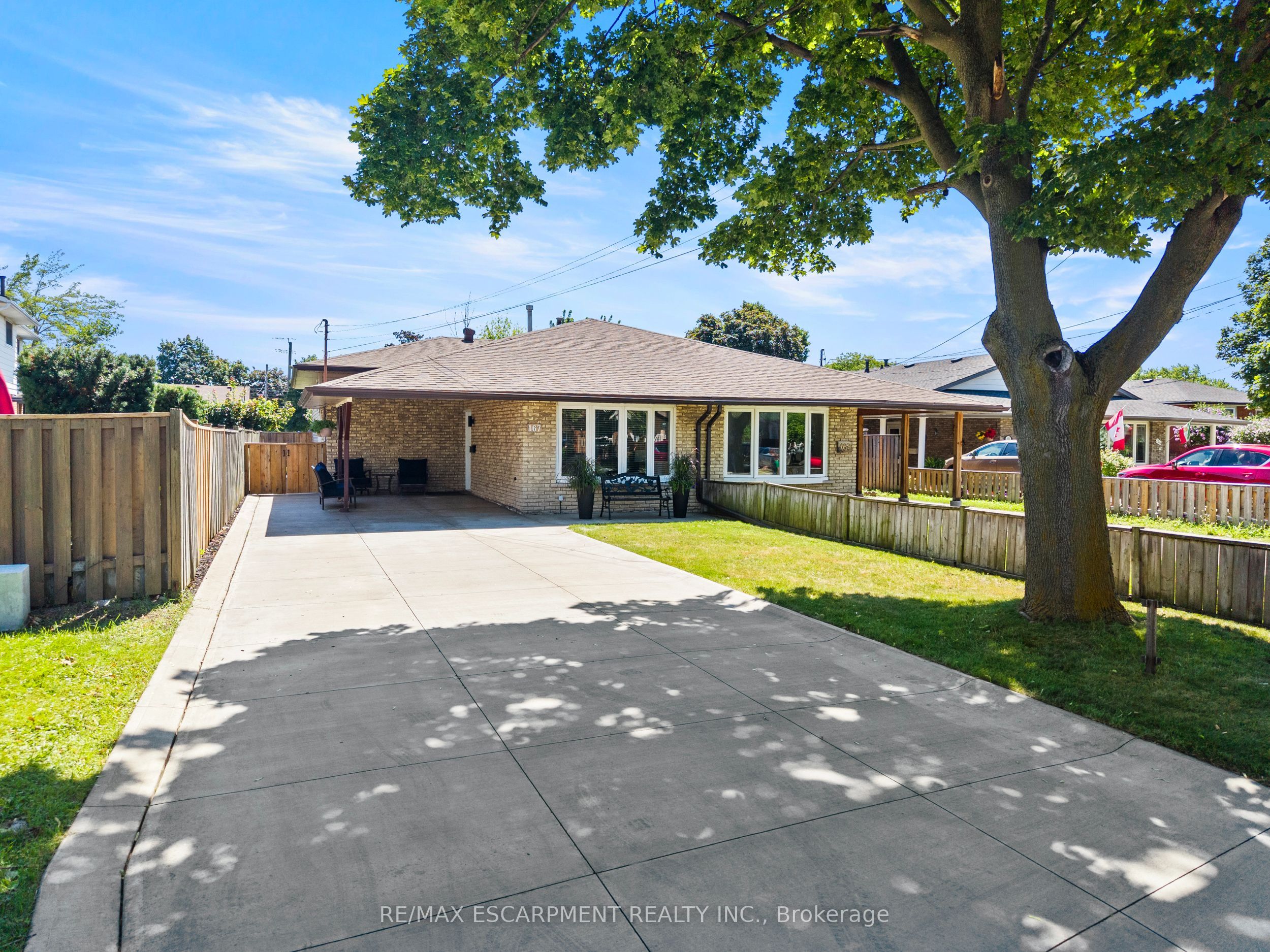 167 Berkindale Drive, Hamilton, ON L8E 2R6 photo 2