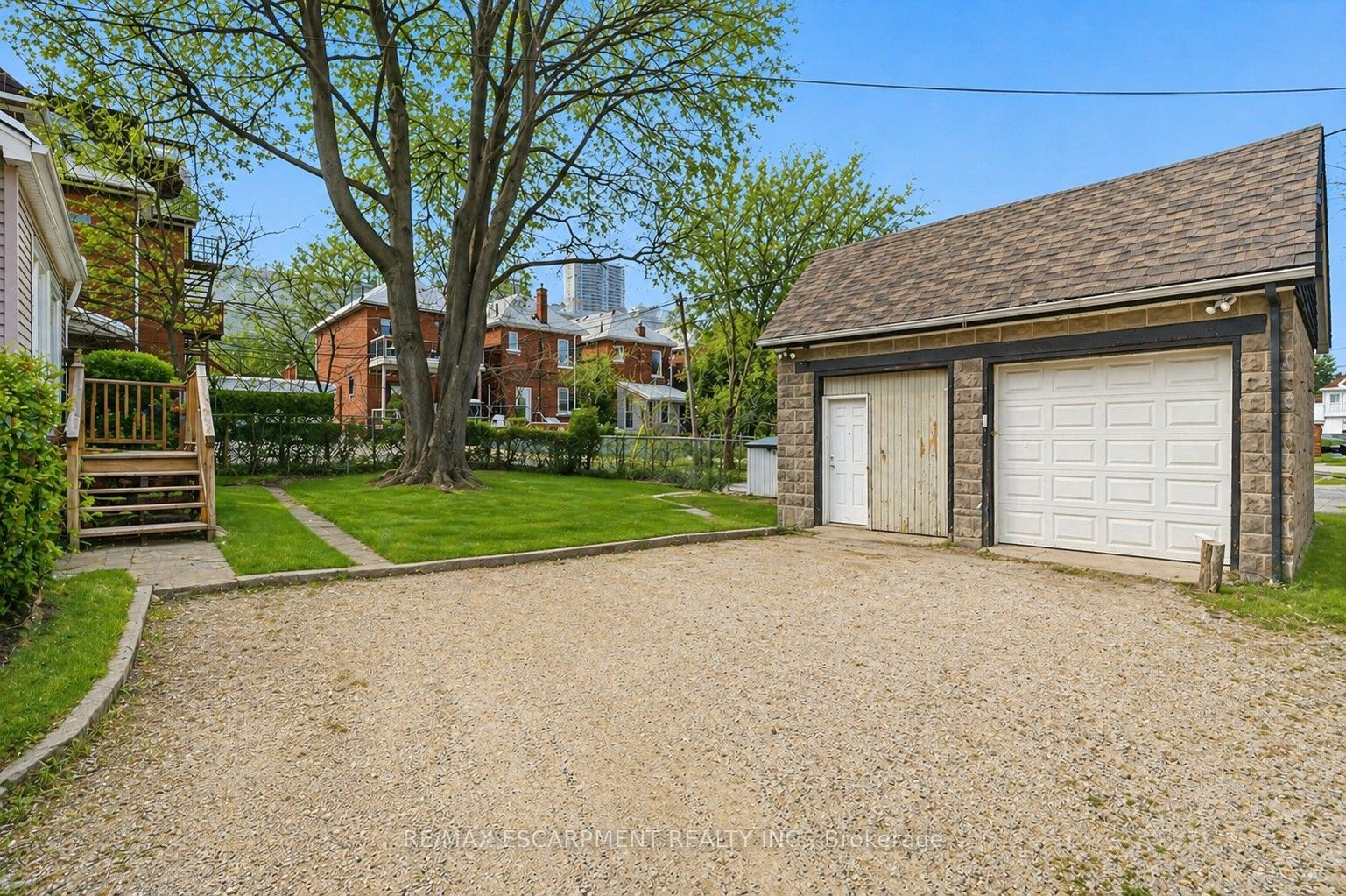 260 Prospect Street S, Hamilton, ON L8M 2Z9 photo 2