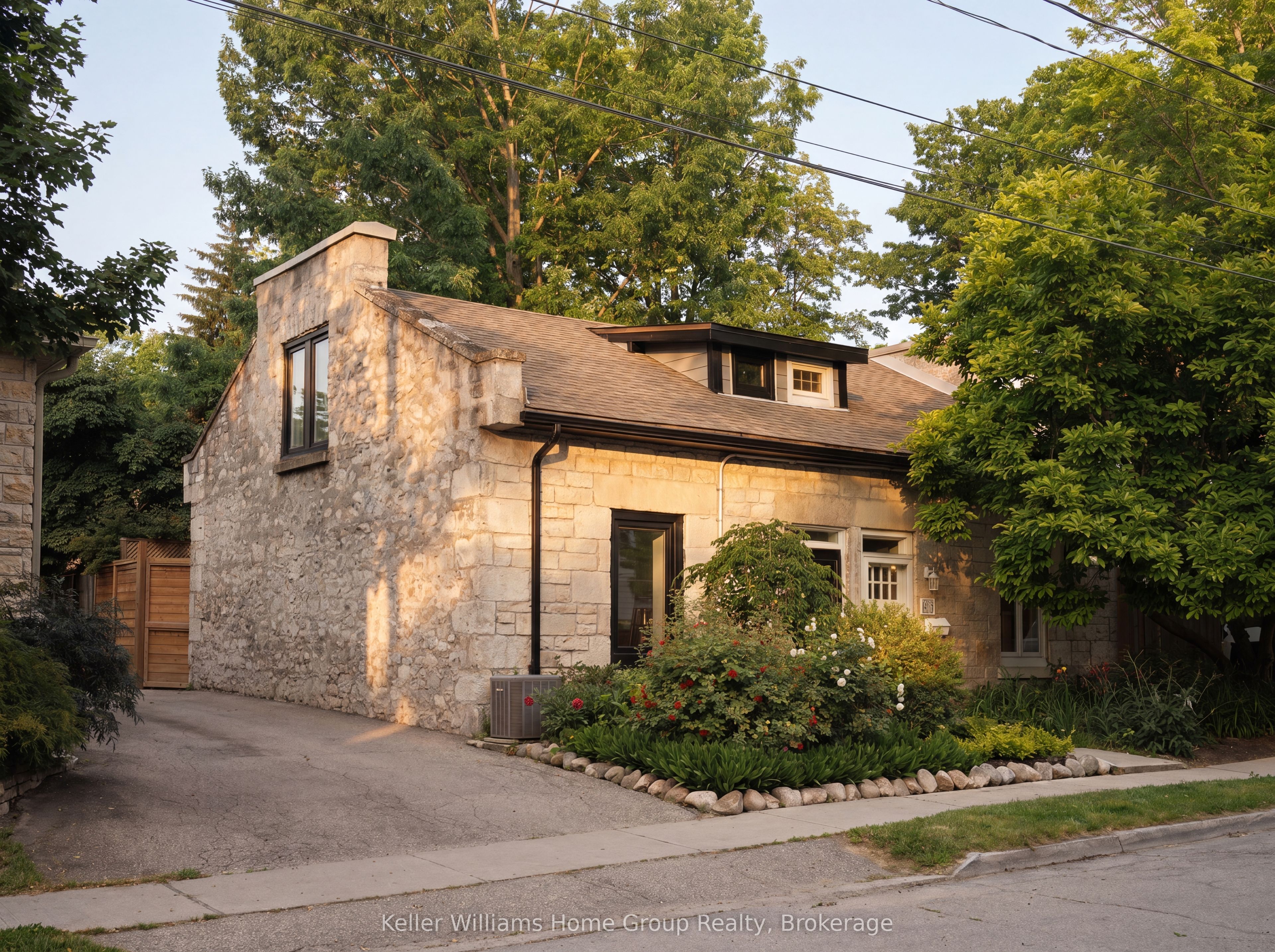 61 Essex Street, Guelph, ON N1H 3K9 photo 2