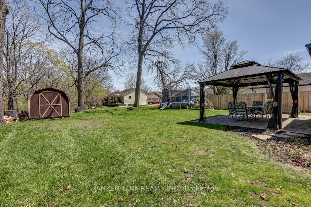 17 Oak Street, Aylmer, ON N5H 1G3 photo 5