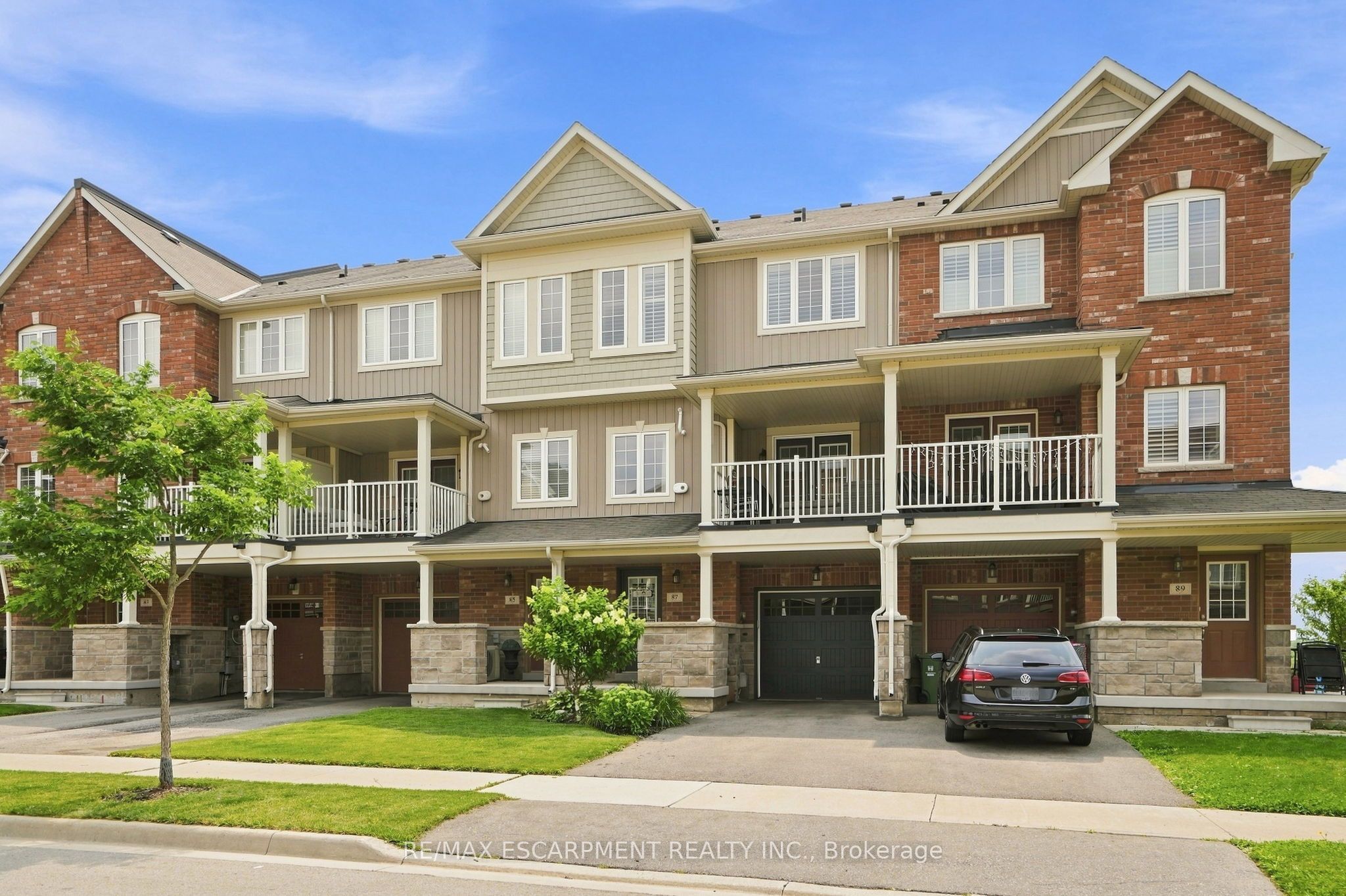 87 HUGILL Way, Hamilton, ON L8B 0A3