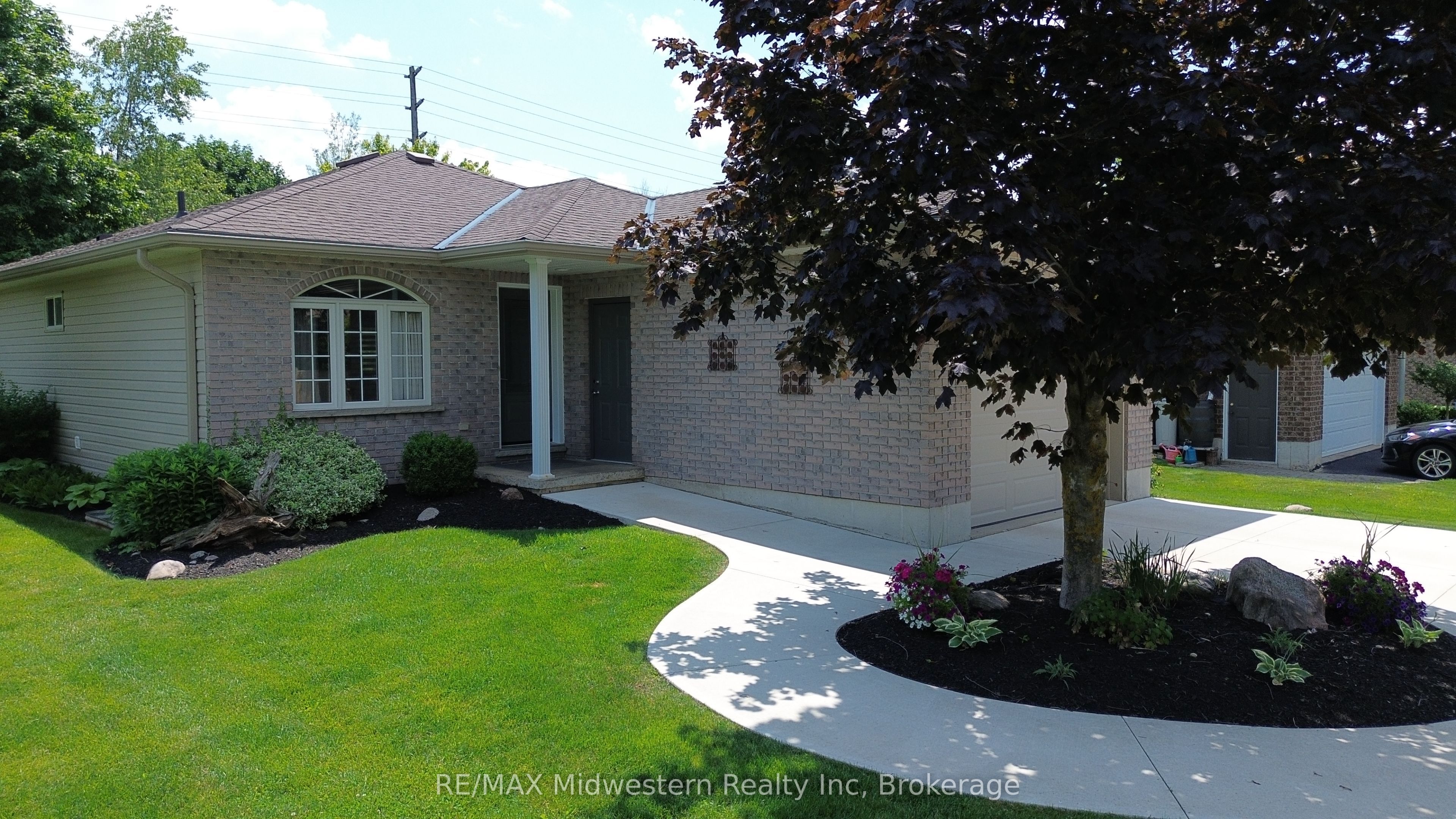 380 Havelock Avenue S, North Perth, ON N4W 3T4 photo 2