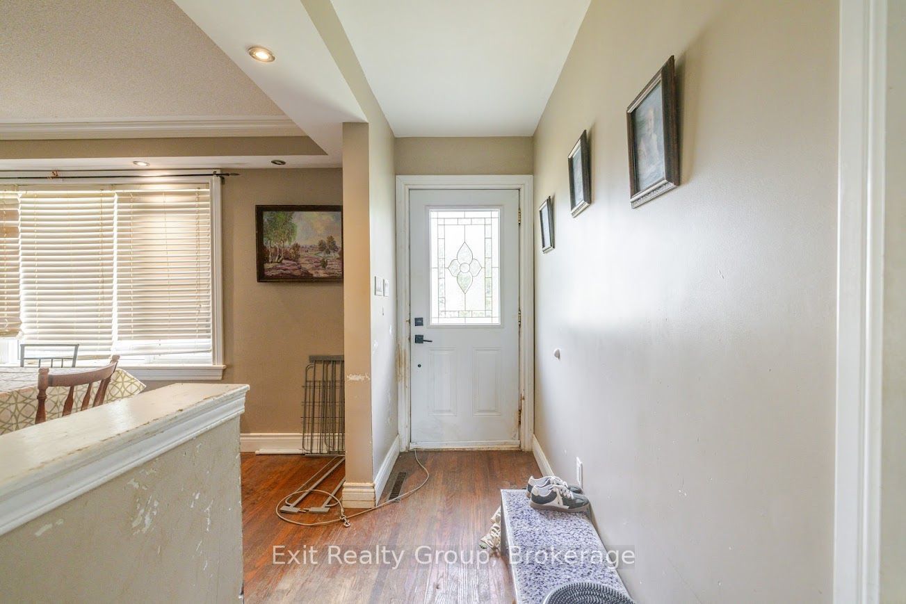 52 North Park Street, Belleville, ON K8P 2Y5 photo 4