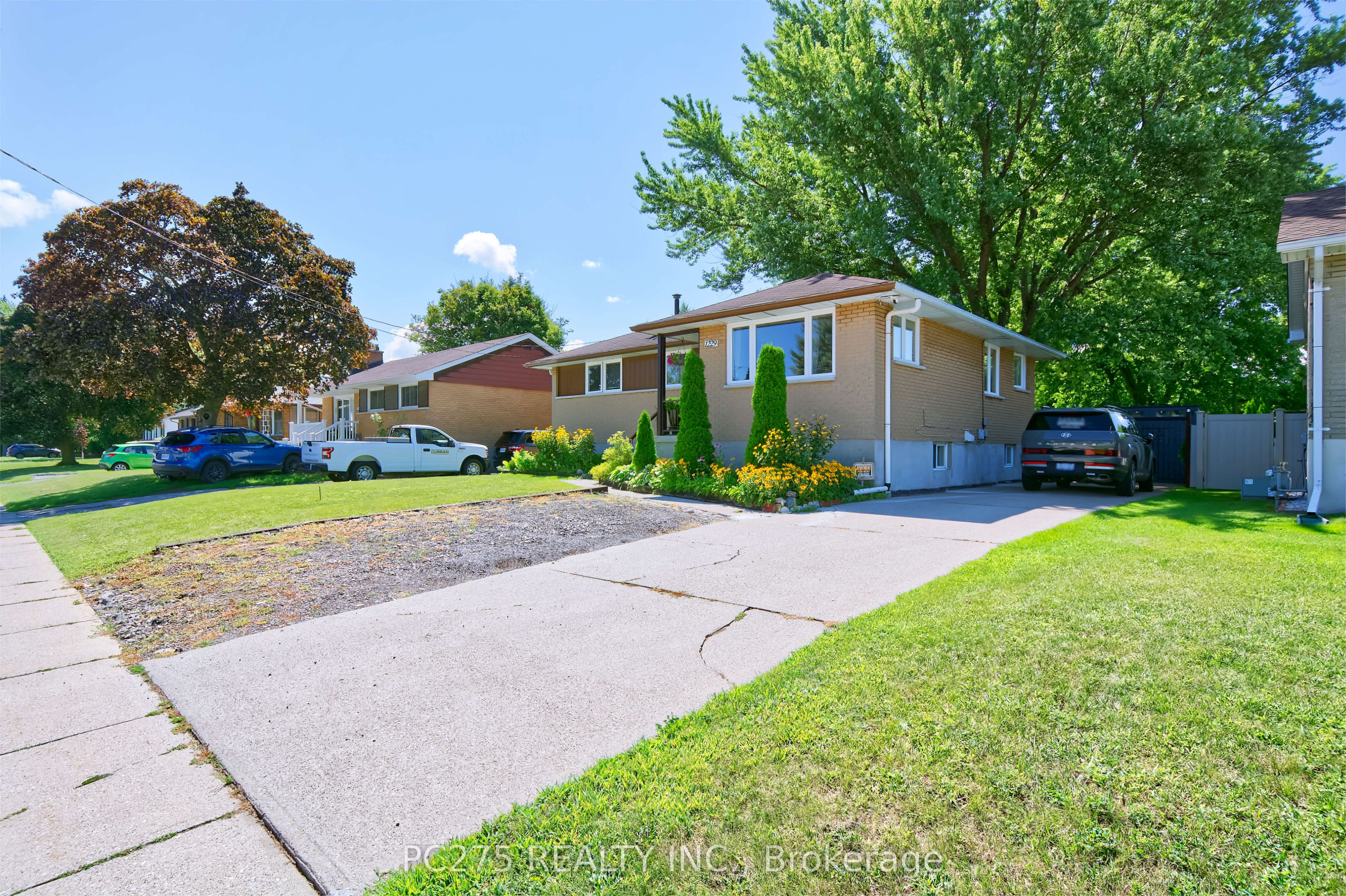1229 Exmouth Street, Sarnia, ON N7S 1W8 photo 3