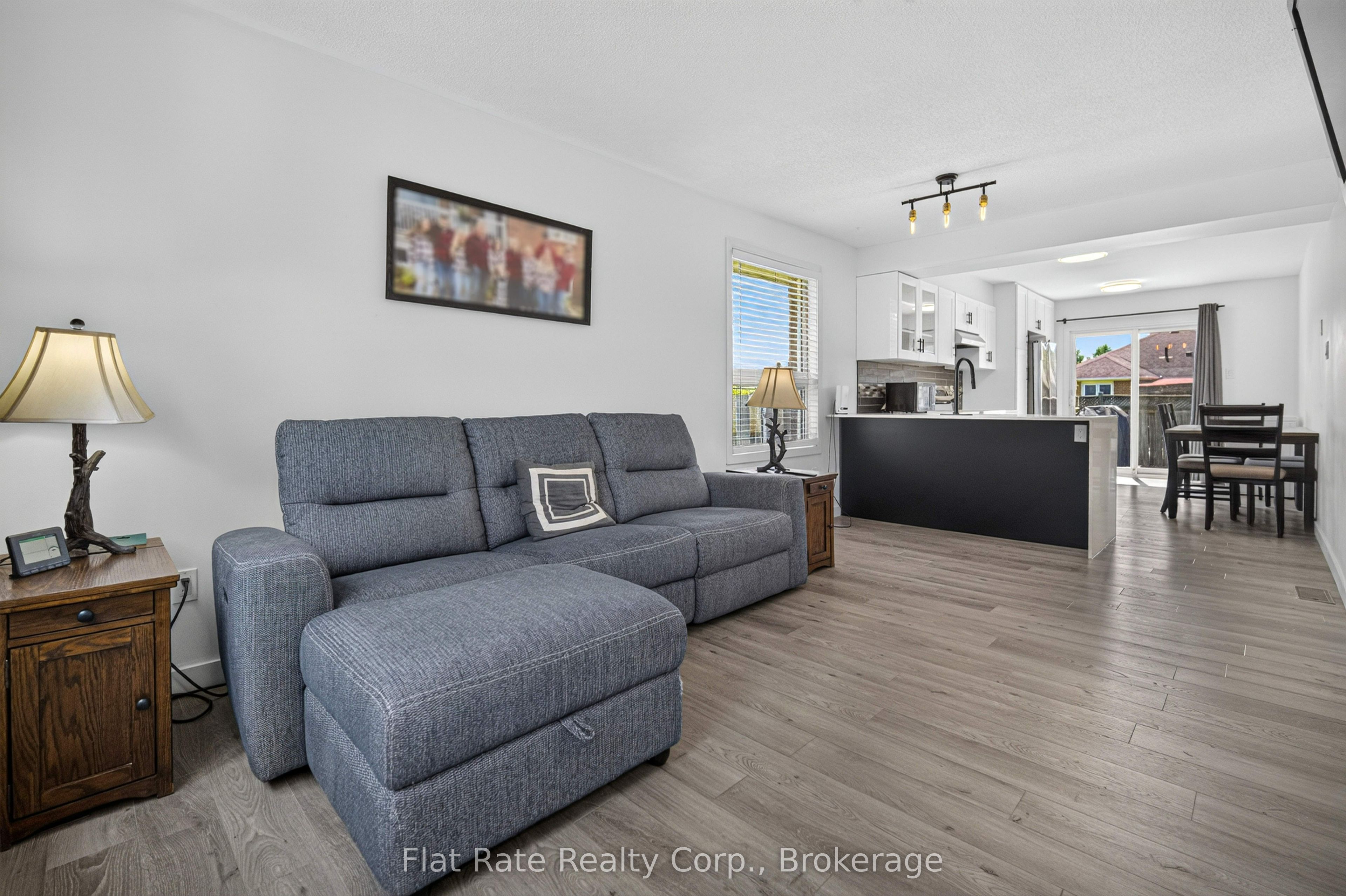 16 Ferguson Place, Peterborough, ON K9H 7M9 photo 5