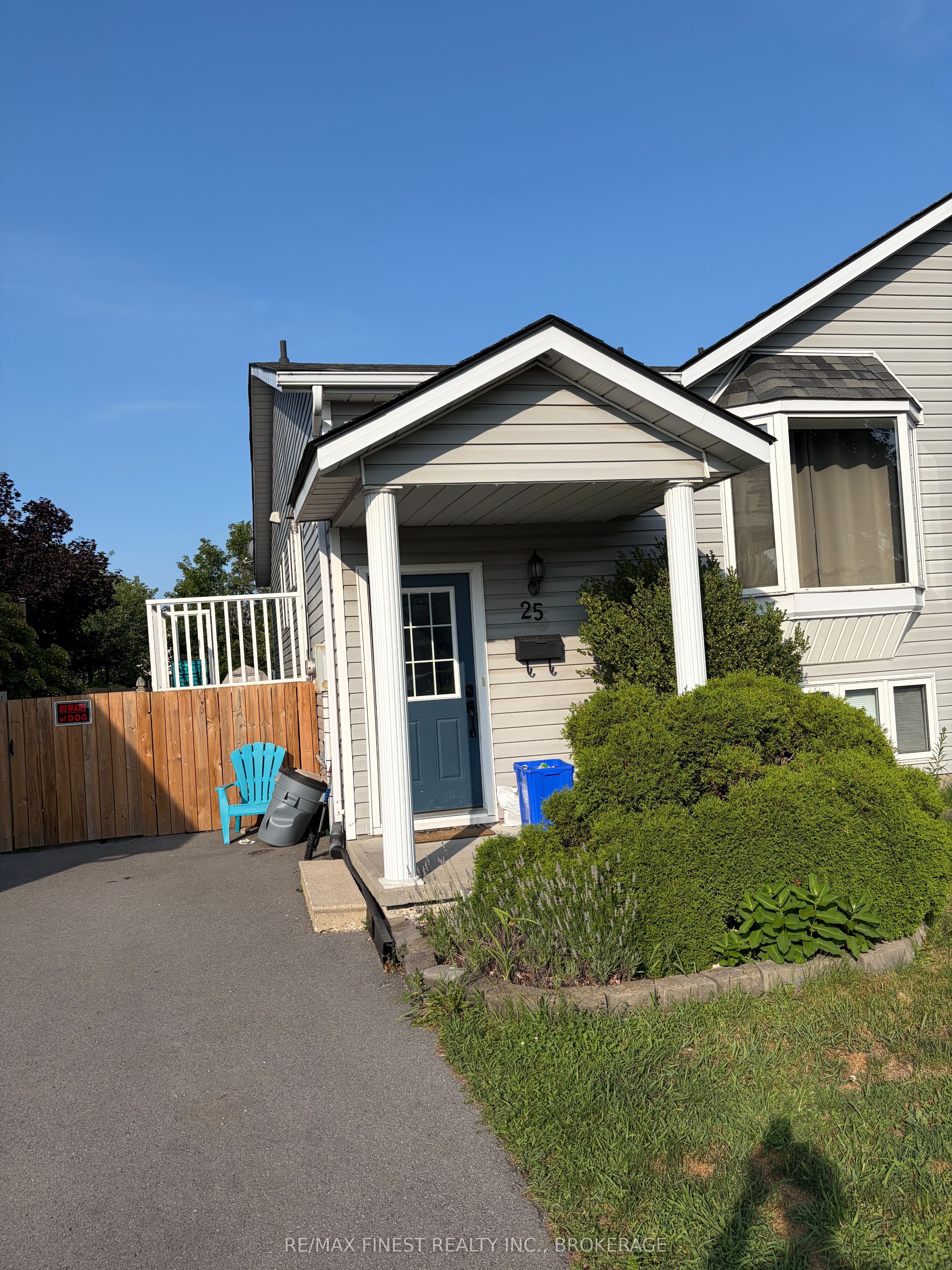 25 Clifford Street, Loyalist, ON K7N 1Y6