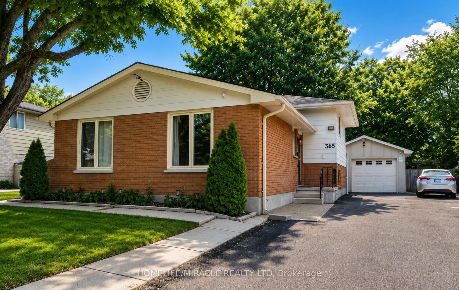 365 Blue Forest Drive, London North, ON N6G 3K1