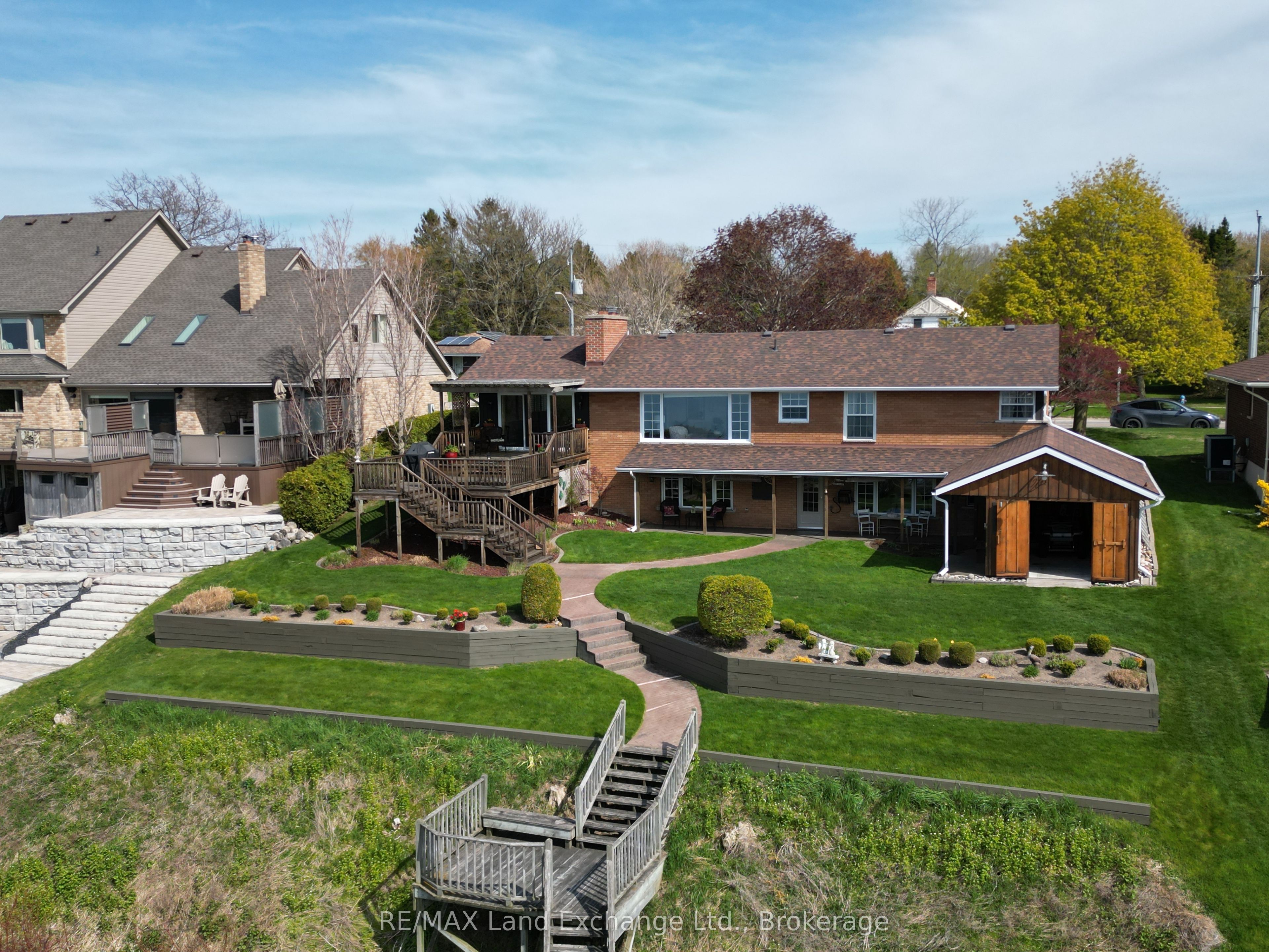 422 Penetangore Row, Kincardine, ON N2Z 2J7 photo 4