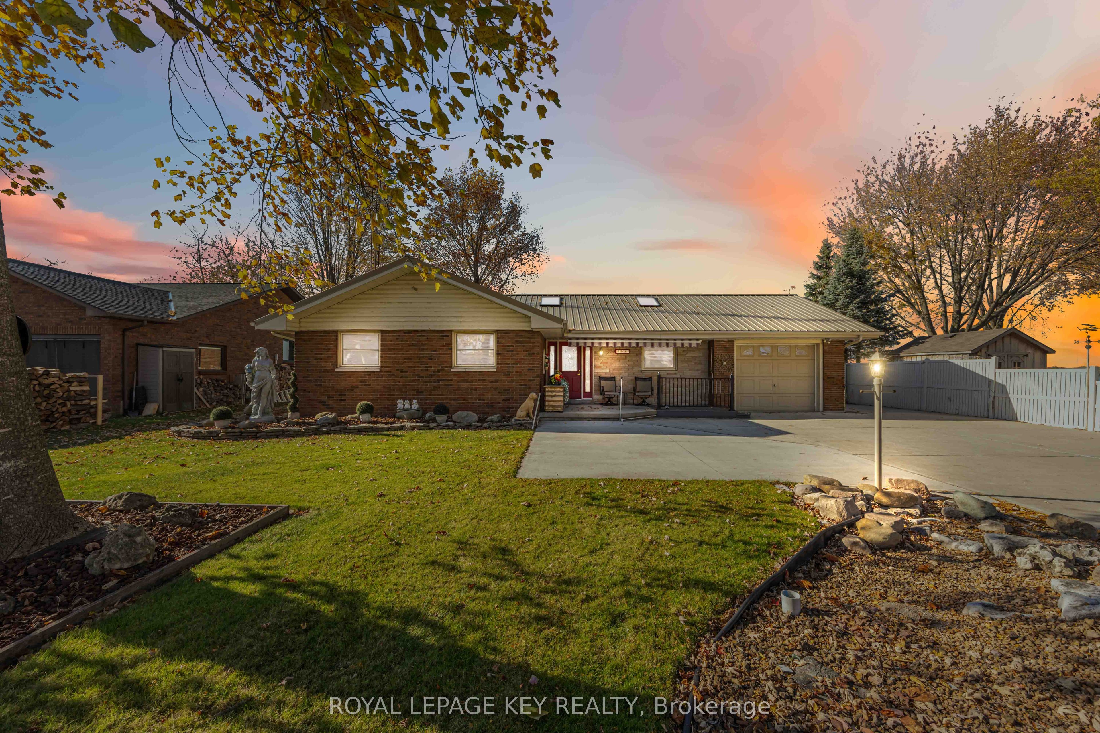 3957 Seaway Road, St. Clair, ON N0P 2B0