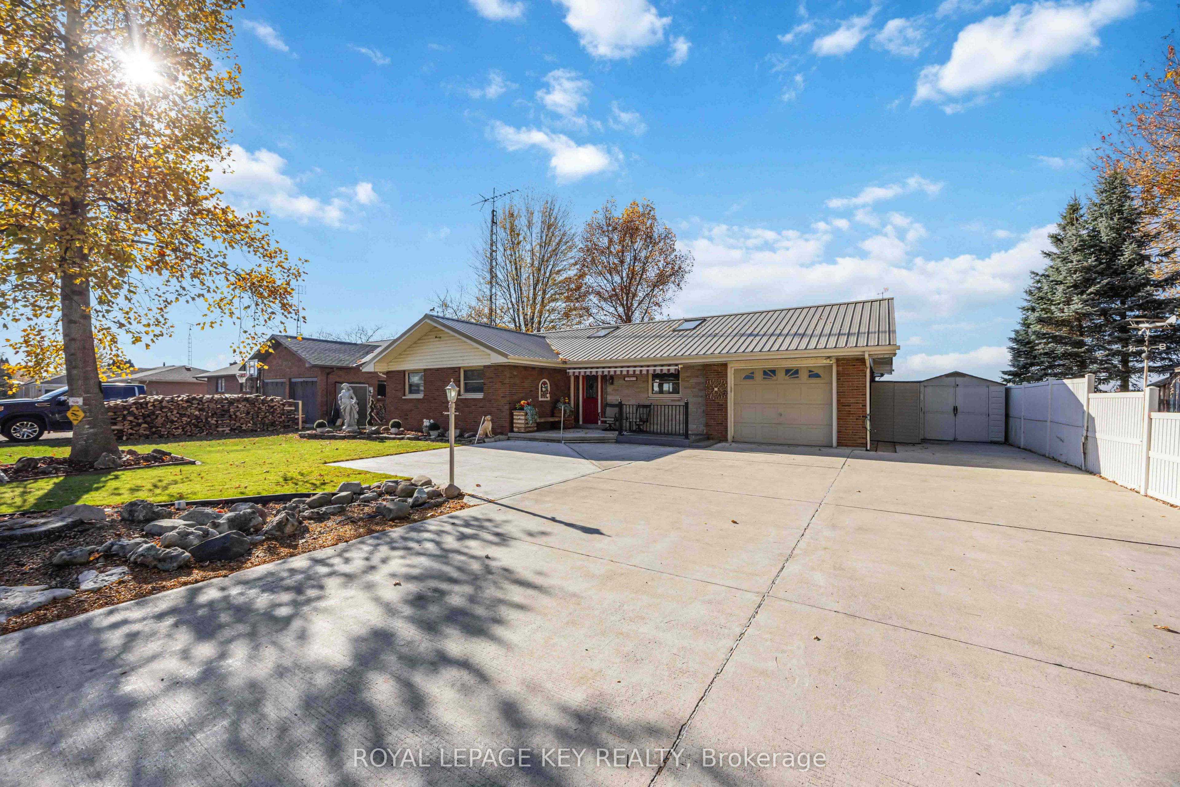 3957 Seaway Road, St. Clair, ON N0P 2B0 photo 3