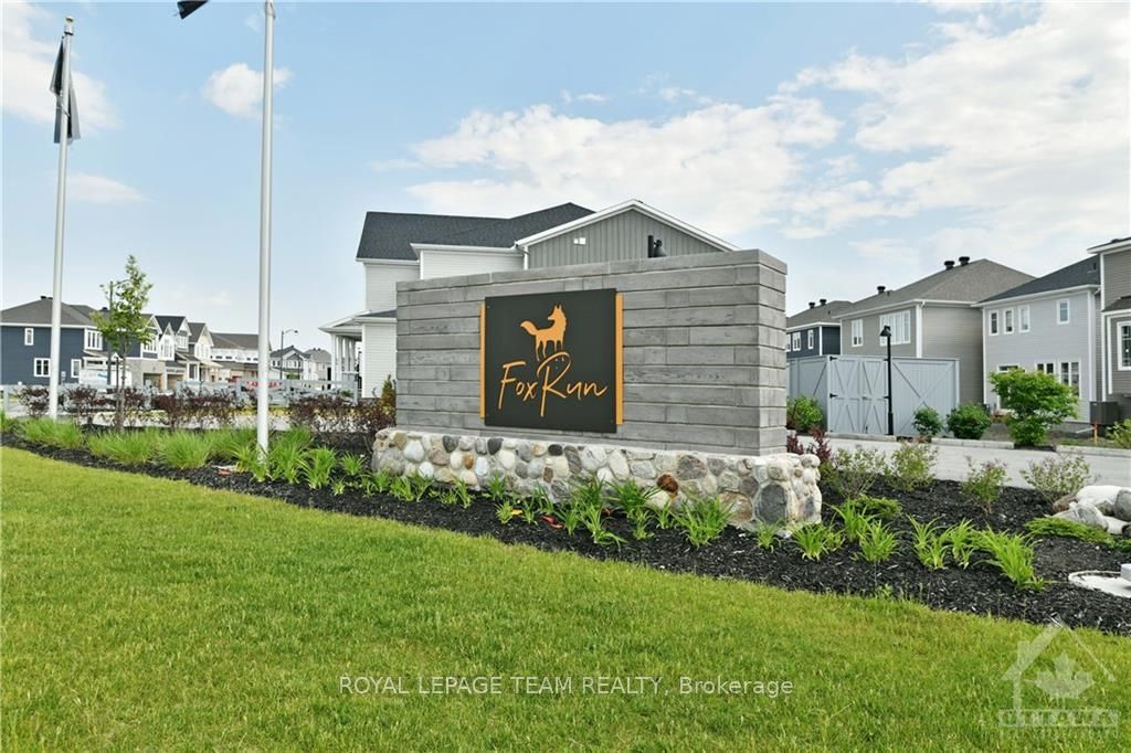 54 REYNARD Crescent, Stittsville - Munster - Richmond, ON K0A 2Z0 photo 2