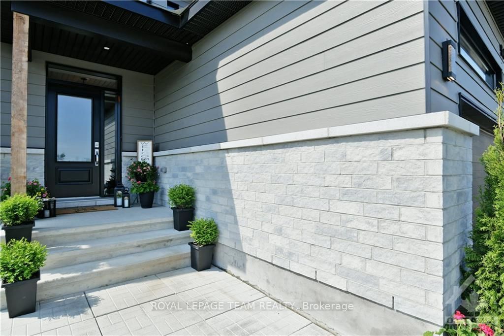 54 REYNARD Crescent, Stittsville - Munster - Richmond, ON K0A 2Z0 photo 3