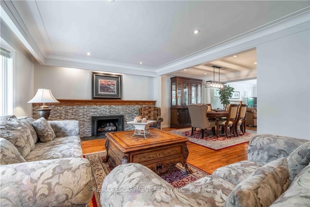 138 Judith Crescent, Hamilton, ON L9G 1L5 photo 5