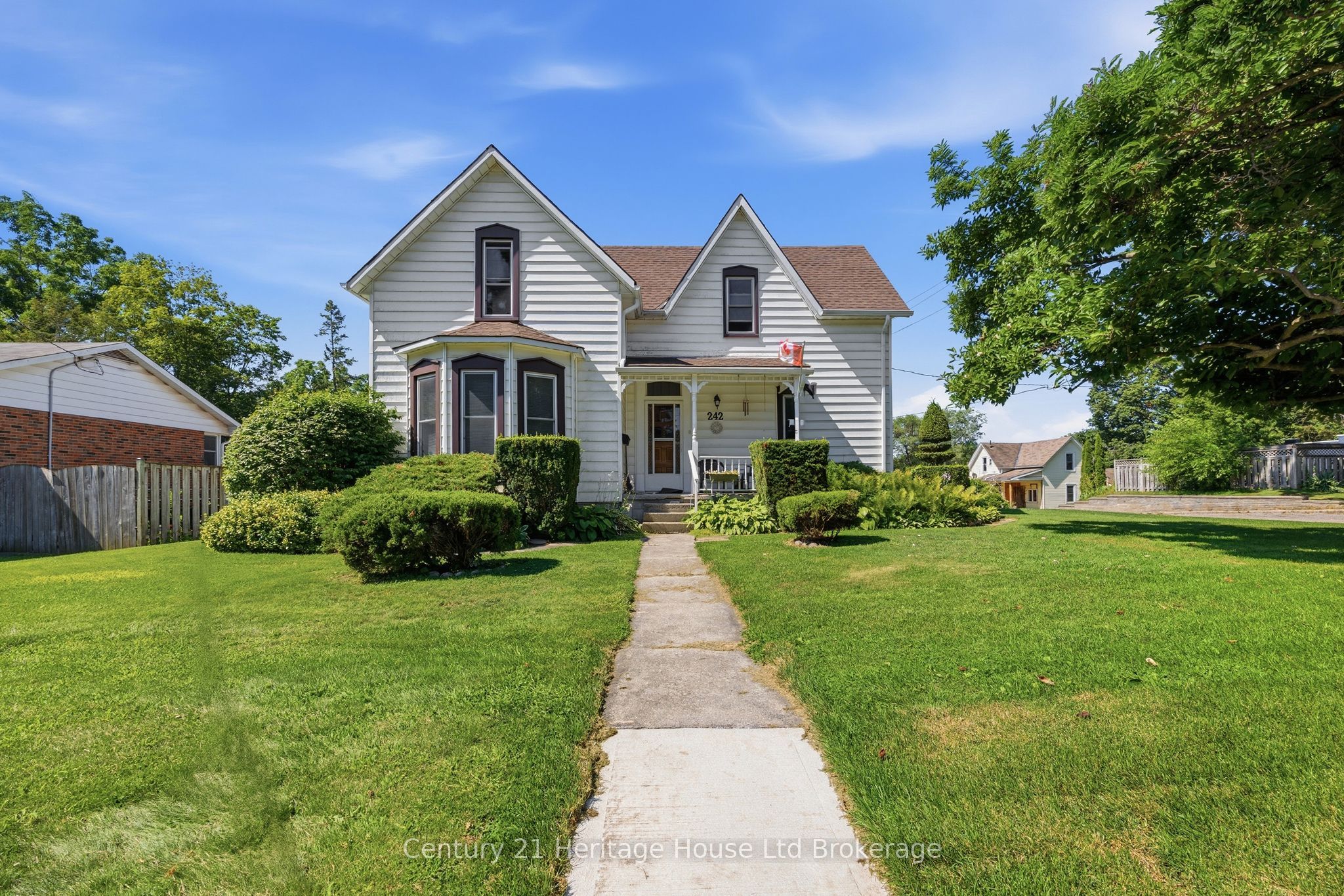 242 Wonham Street S, Ingersoll, ON N5C 2Z6