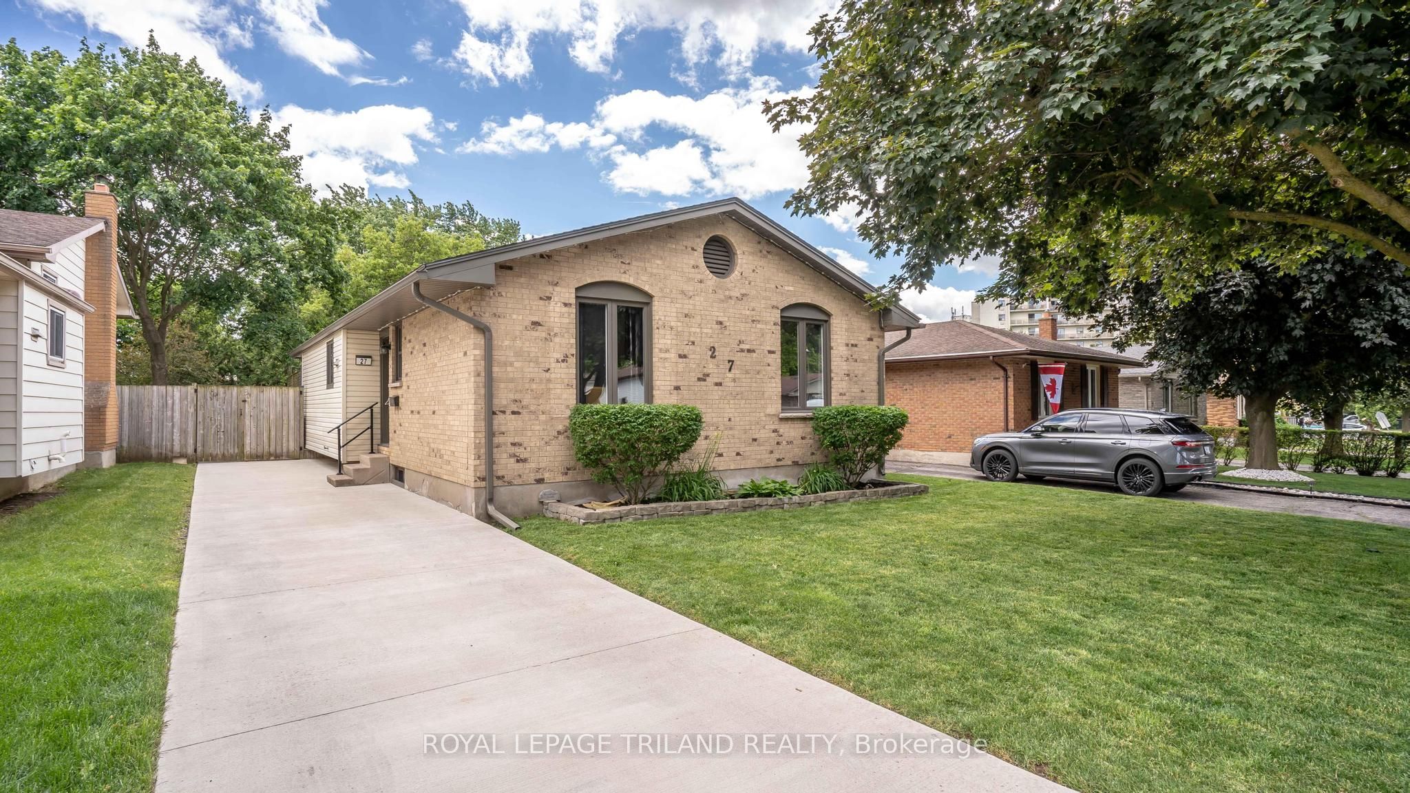 27 PATIENCE Crescent, London South, ON N6E 2K7